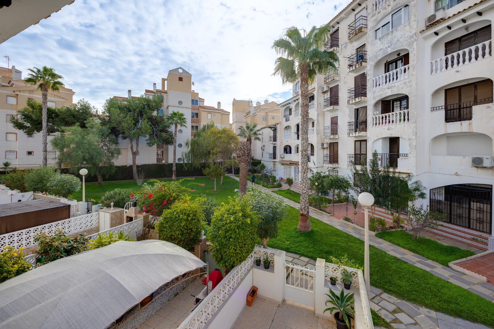 Resale - Penthouse - Torrevieja - Calas blanca