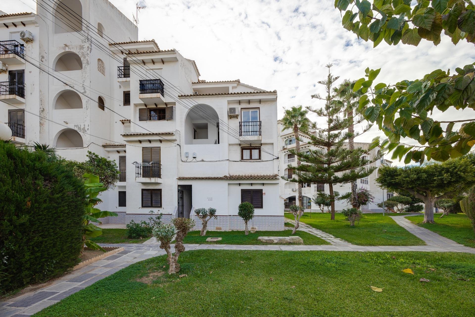 Resale - Penthouse - Torrevieja - Calas blanca