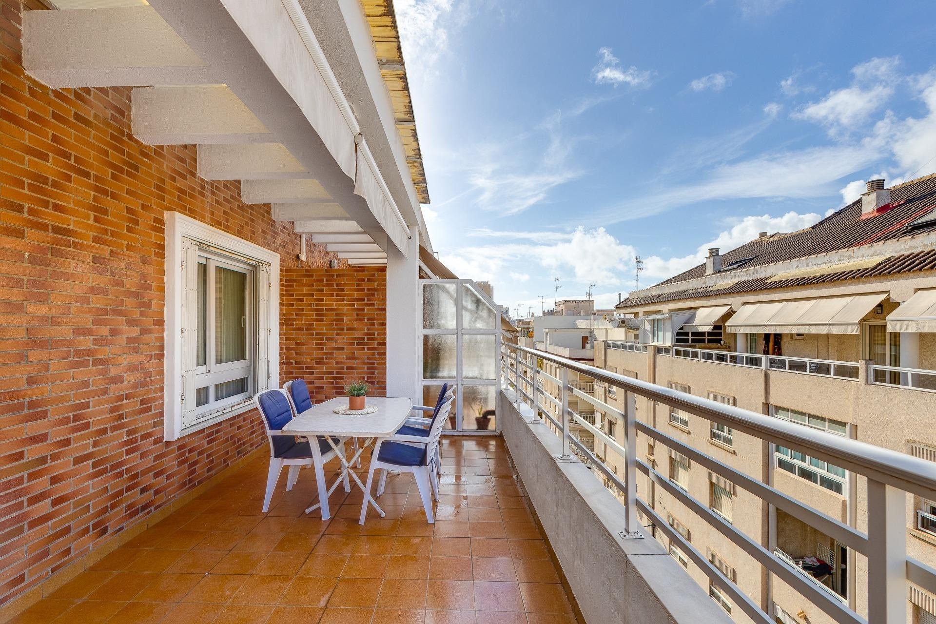 Resale - Penthouse - Torrevieja - Paseo maritimo