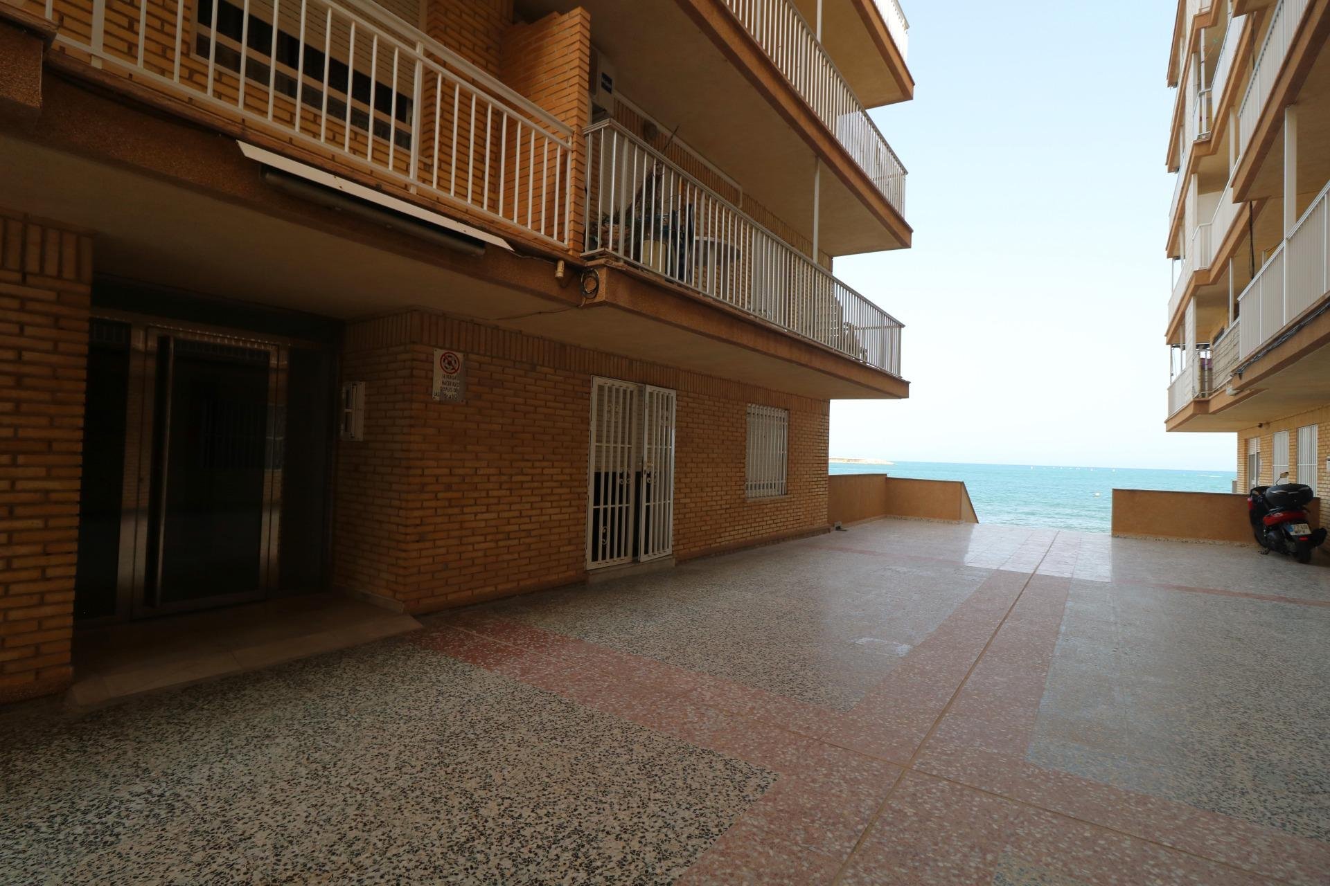 Resale - Penthouse - Torrevieja - Playa de los Naufragos