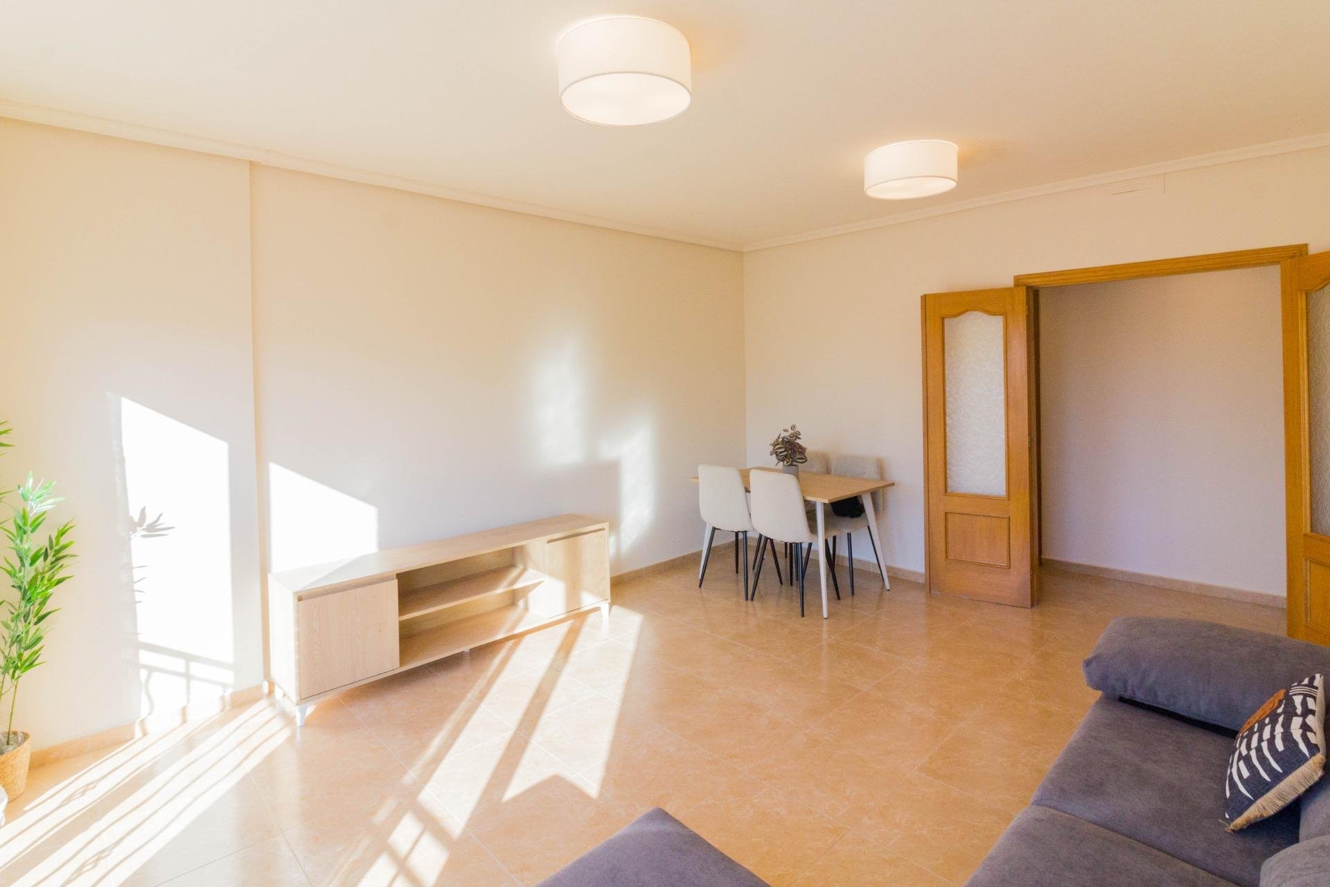 Resale - Piso - Albatera - Pueblo 11