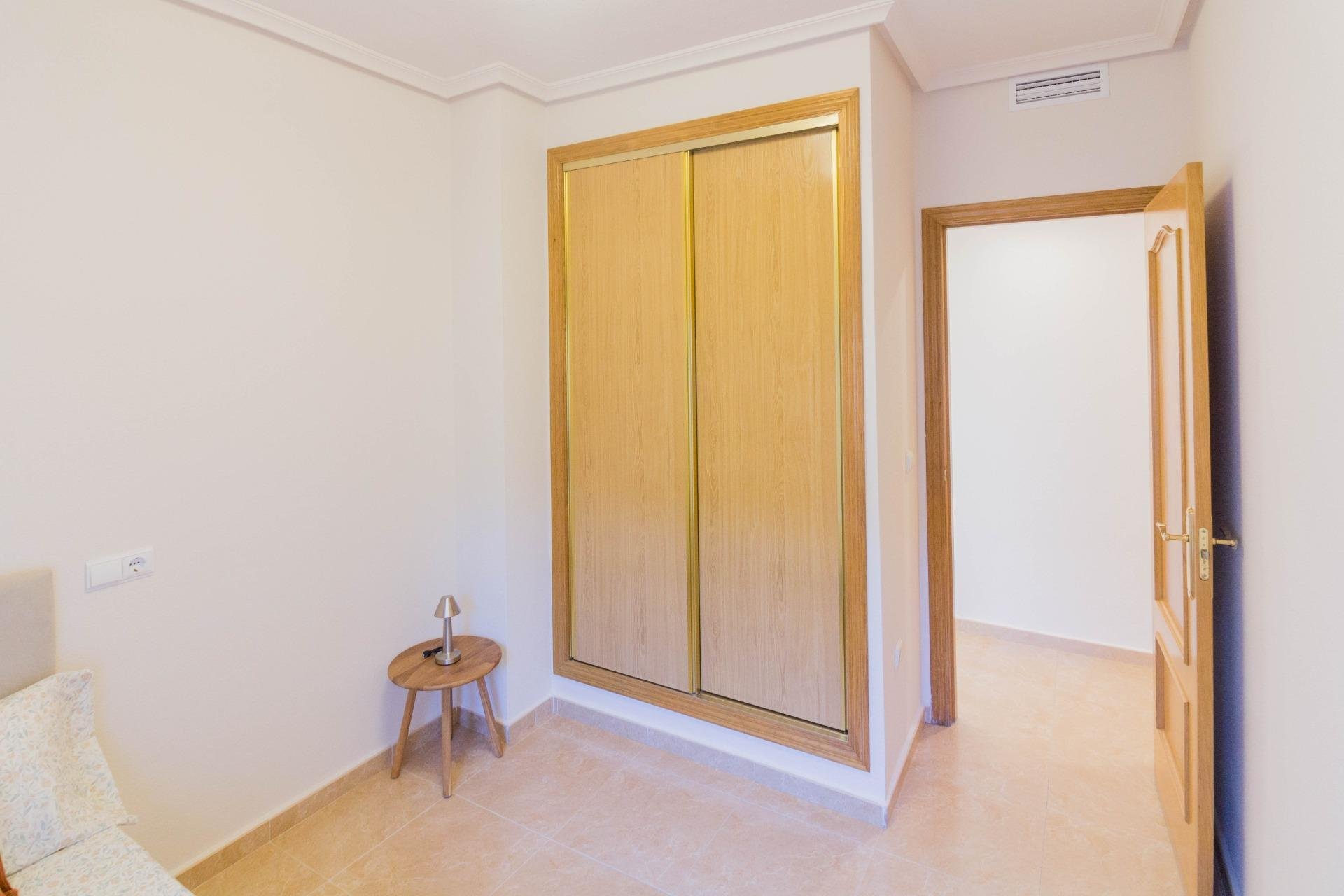 Resale - Piso - Albatera - Pueblo 11