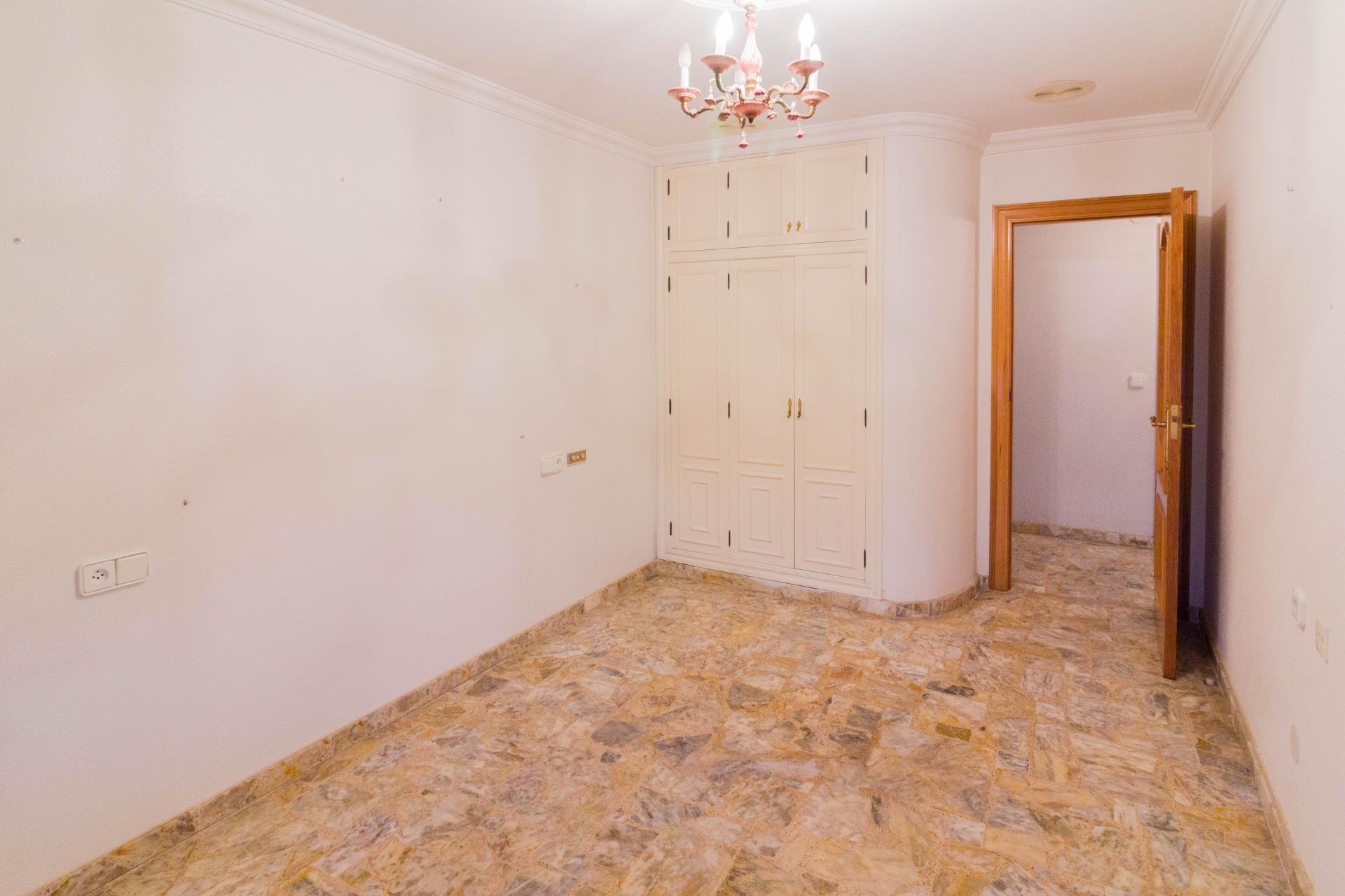 Resale - Piso - Callosa de Segura - Comunidad valenciana