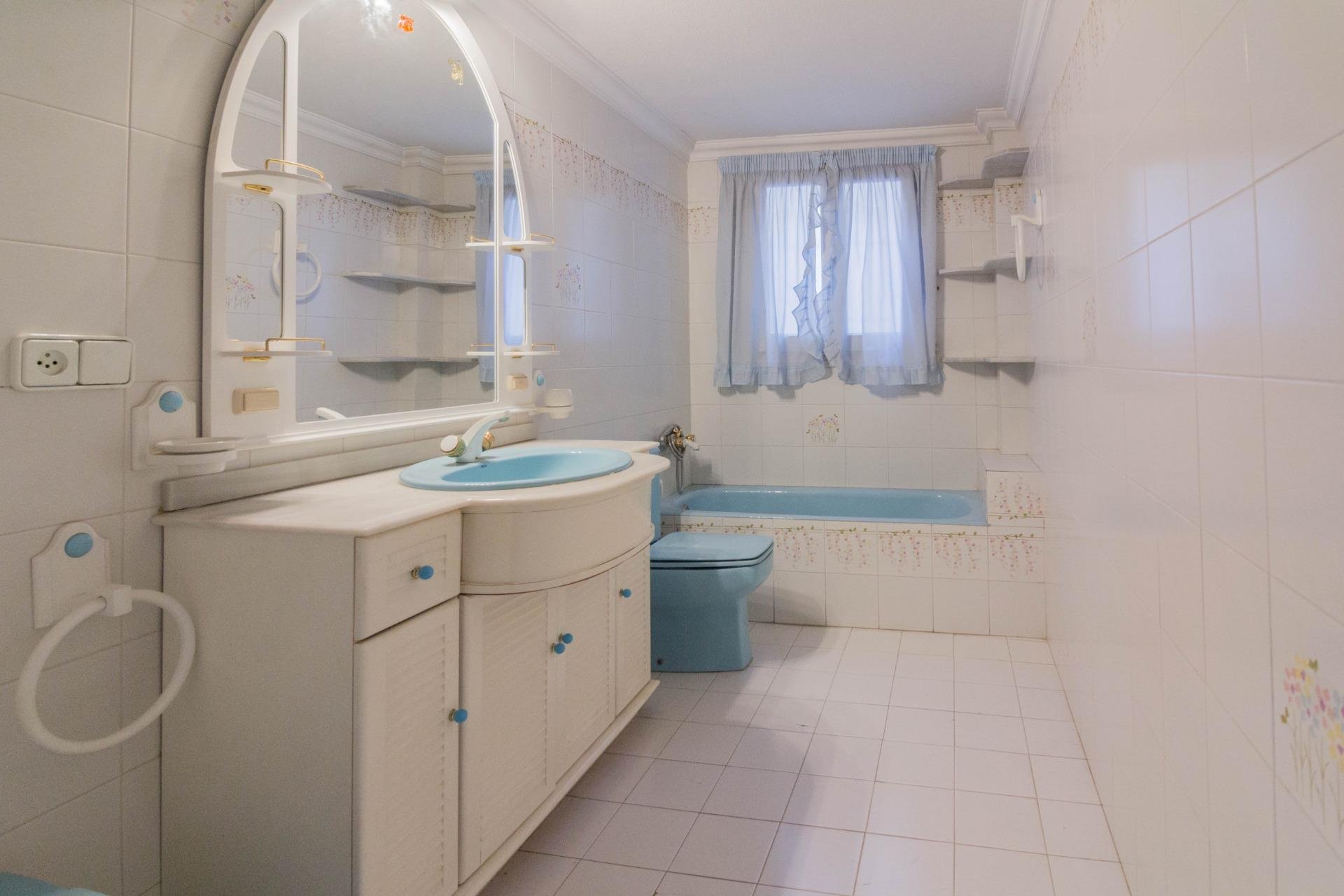 Resale - Piso - Callosa de Segura - Comunidad valenciana