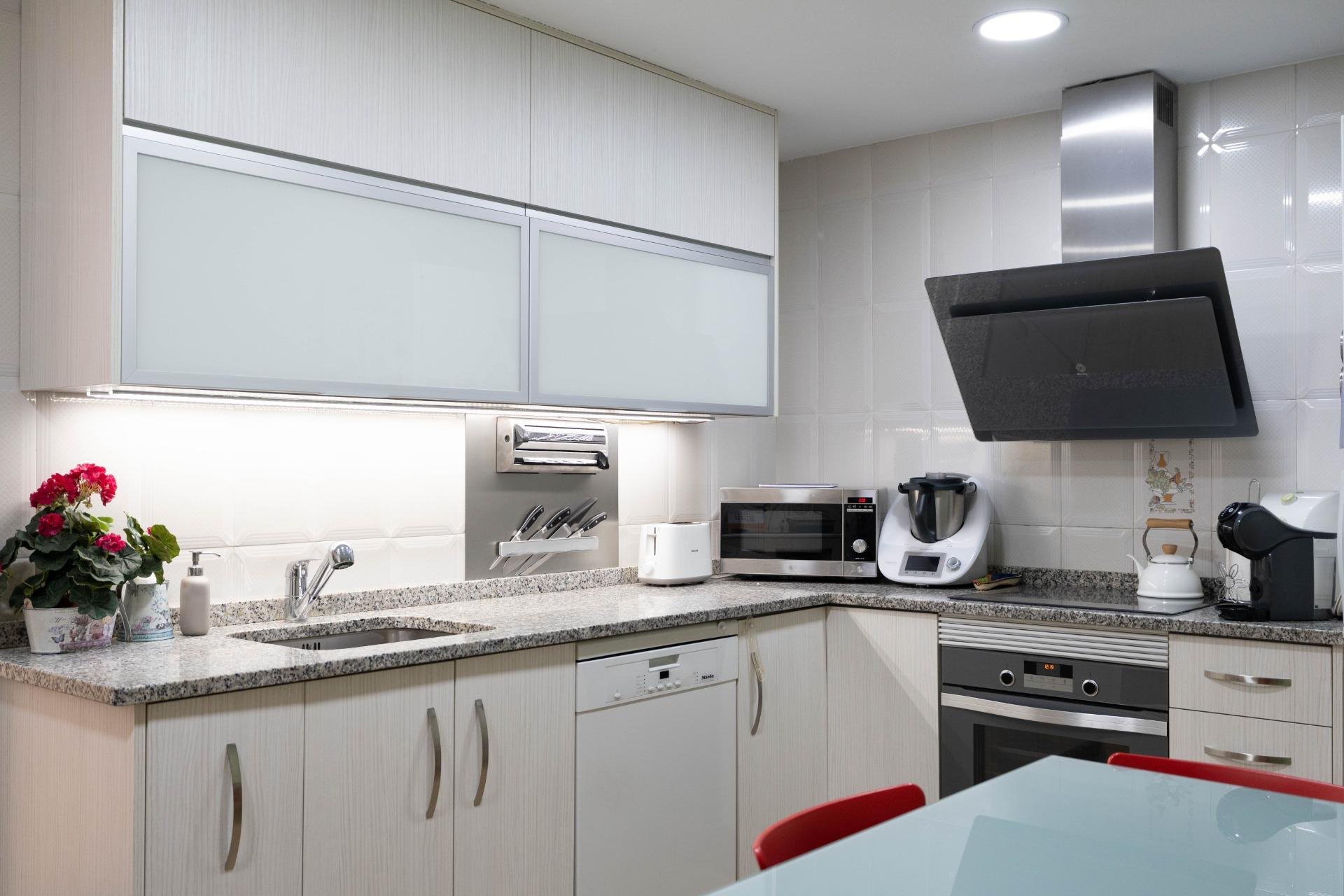 Resale - Piso - Orihuela - Zona Centro