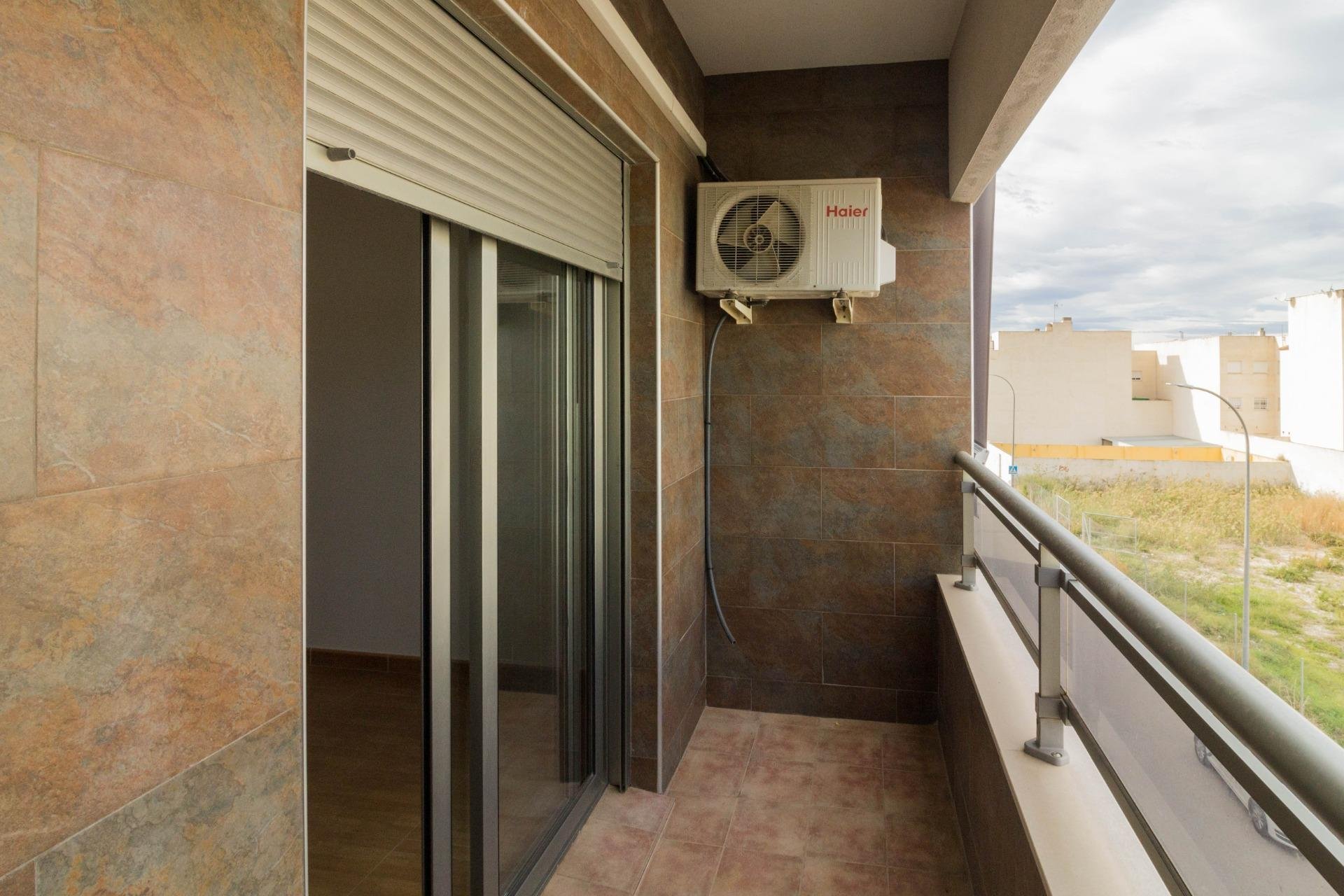 Resale - Piso - San Isidro - Comunidad valenciana