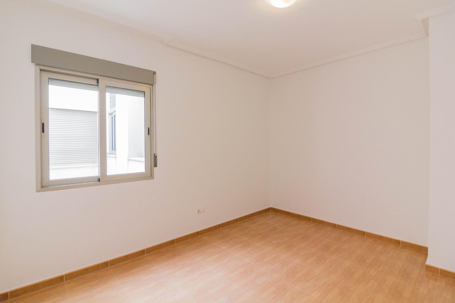 Resale - Piso - San Isidro - Comunidad valenciana