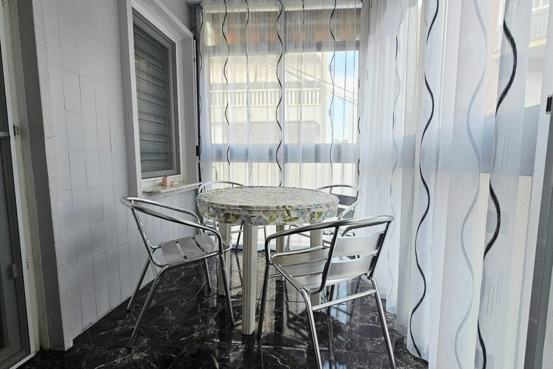 Resale - Piso - Torrevieja - Acequion