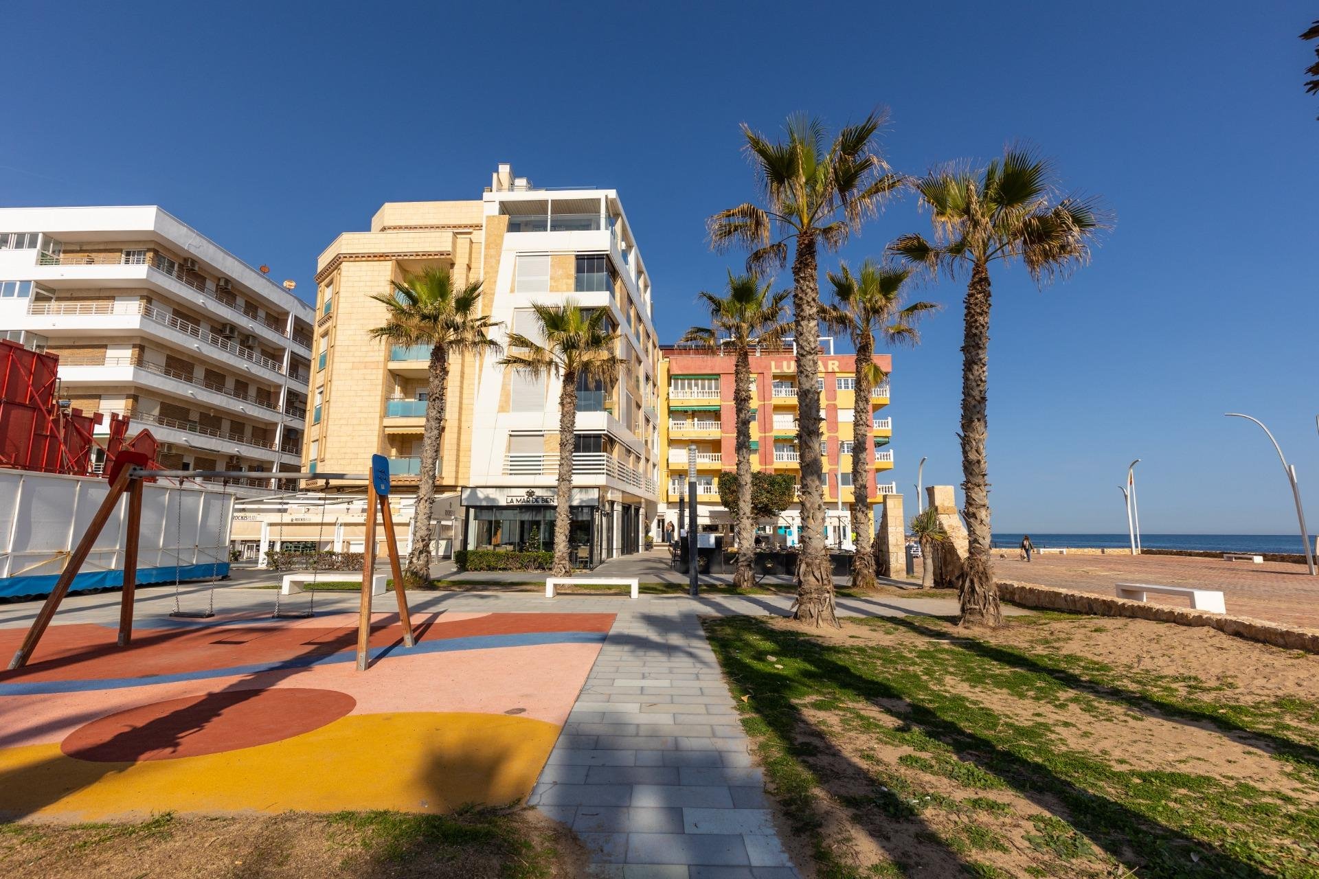 Resale - Piso - Torrevieja - La Mata pueblo