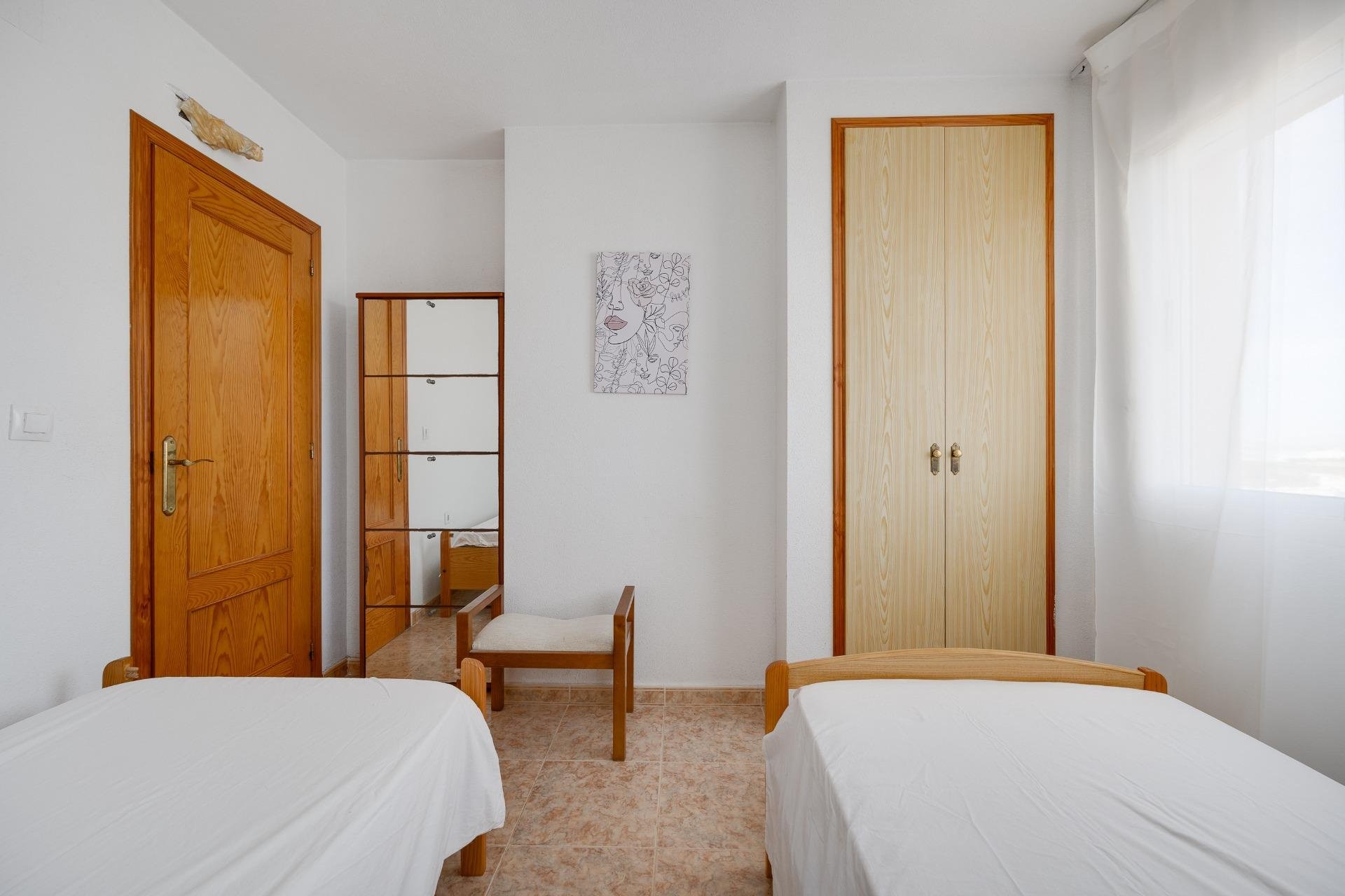 Resale - Piso - Torrevieja - La veleta