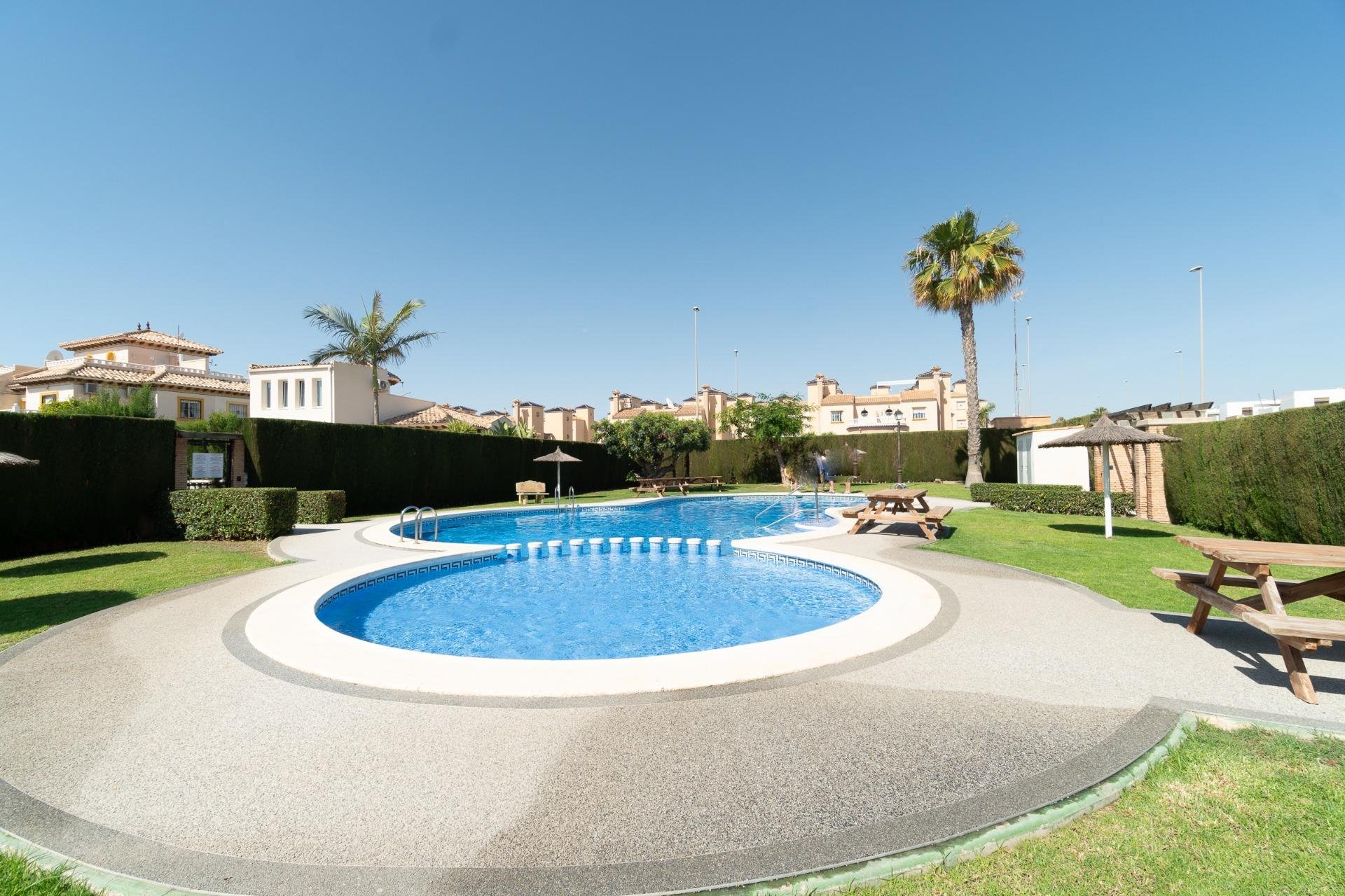 Resale - Planta baja - Orihuela Costa - Lomas de Cabo Roig