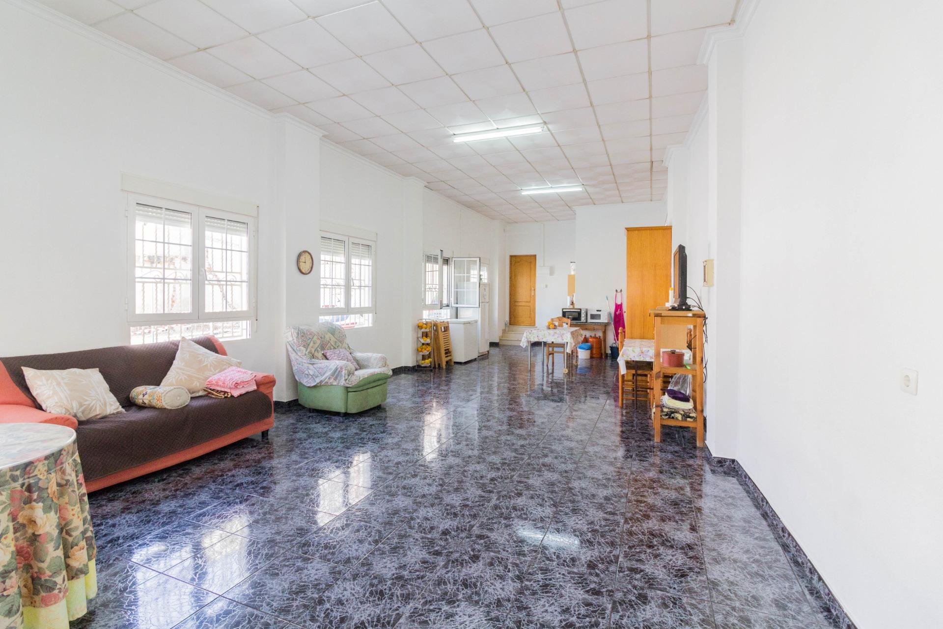 Resale - Planta baja - Redován - Pascual martinez