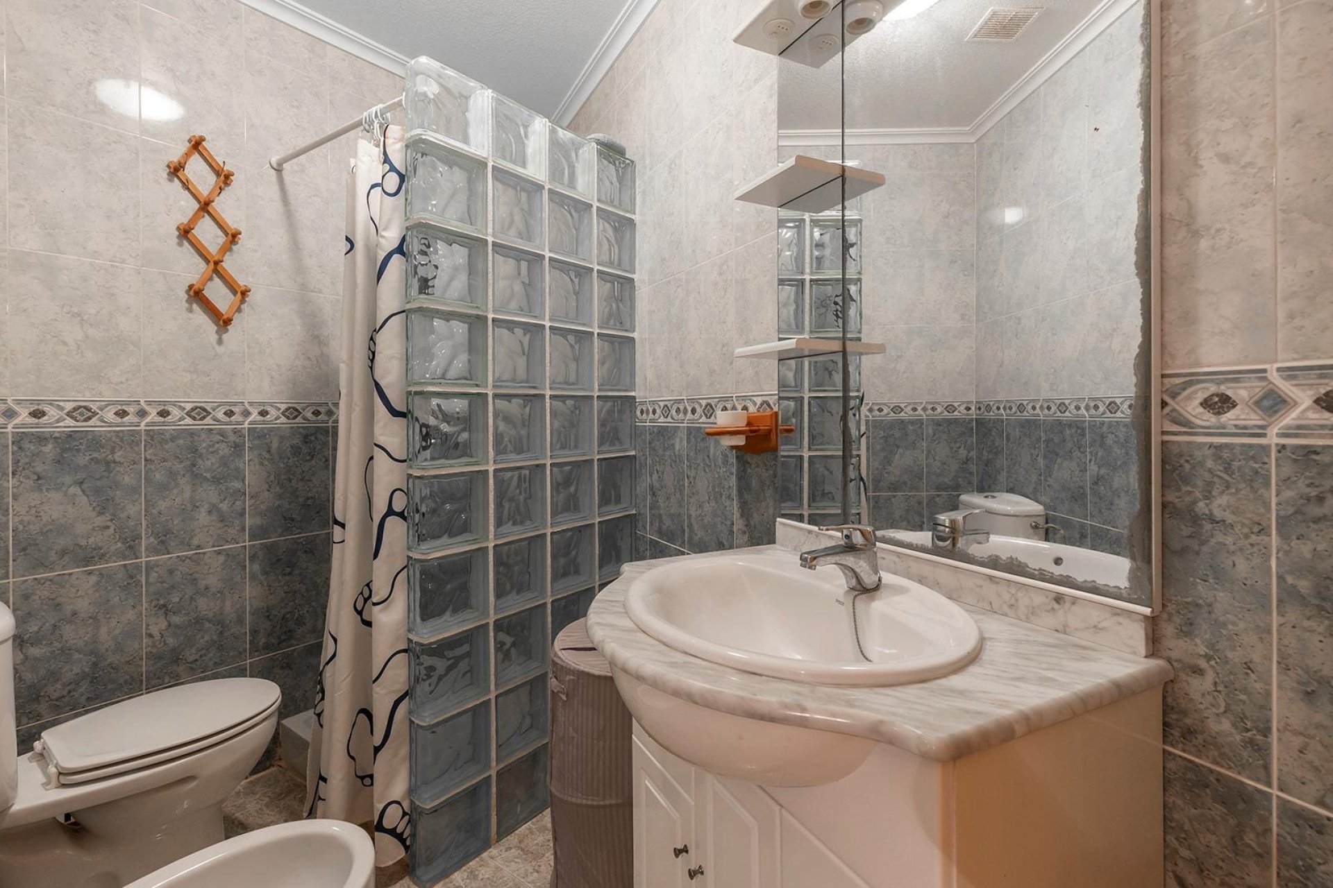 Resale - Planta baja - Torrevieja - La Mata