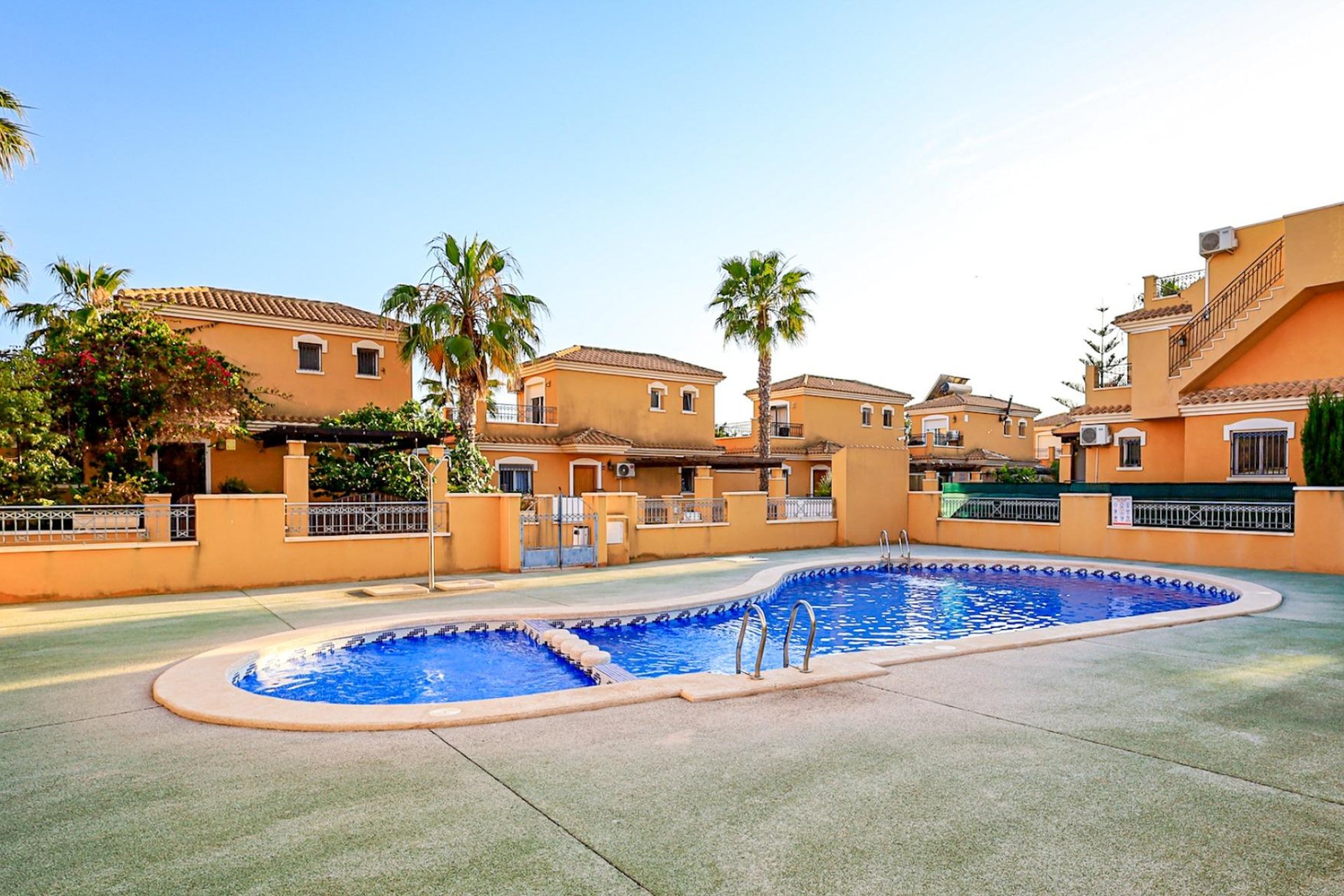 Resale - Quad - Torrevieja - Aguas nuevas 2