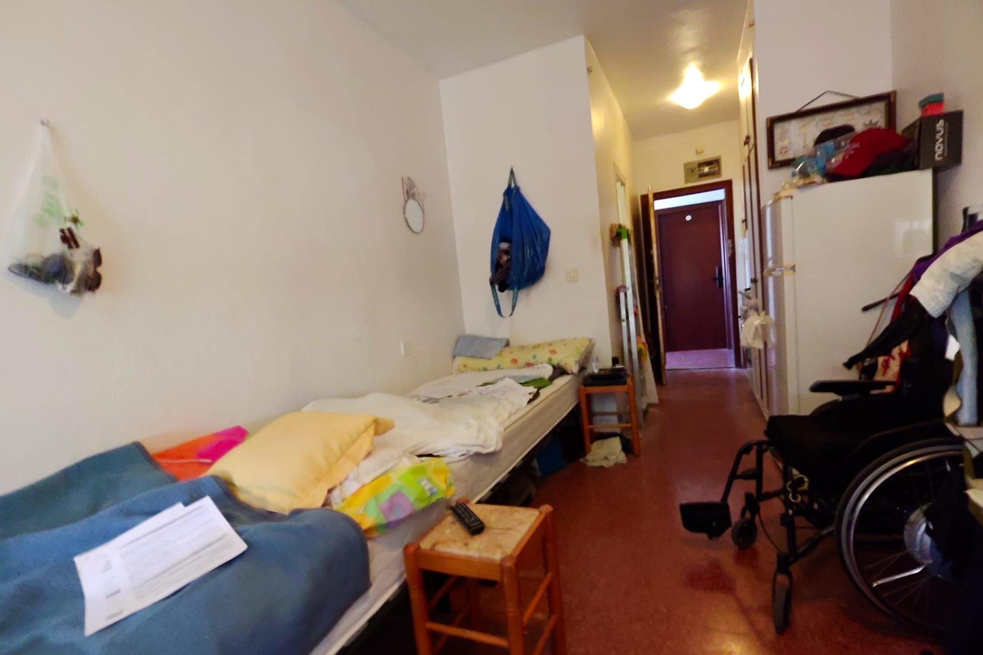 Resale - Study - Torrevieja - Centro