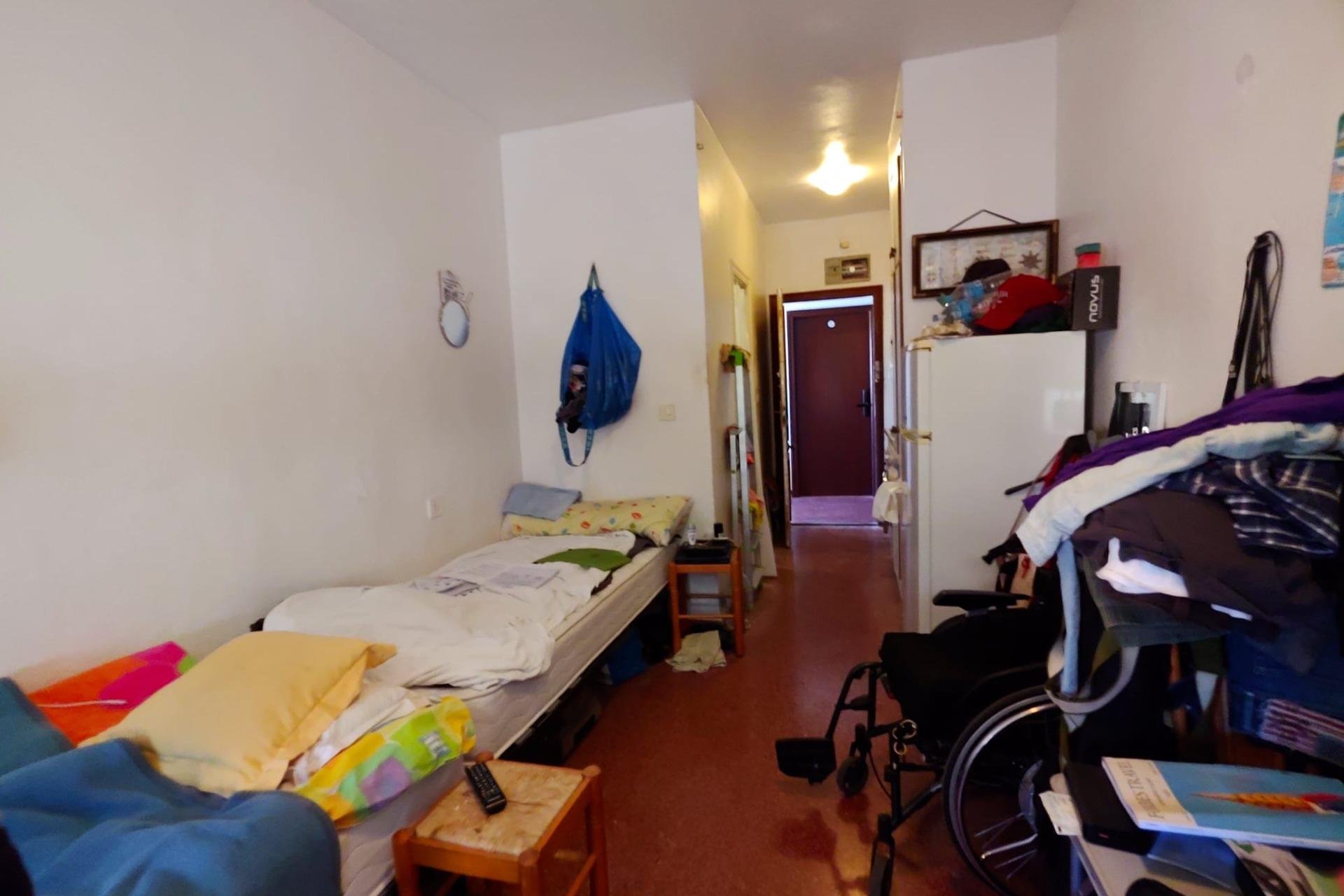 Resale - Study - Torrevieja - Centro