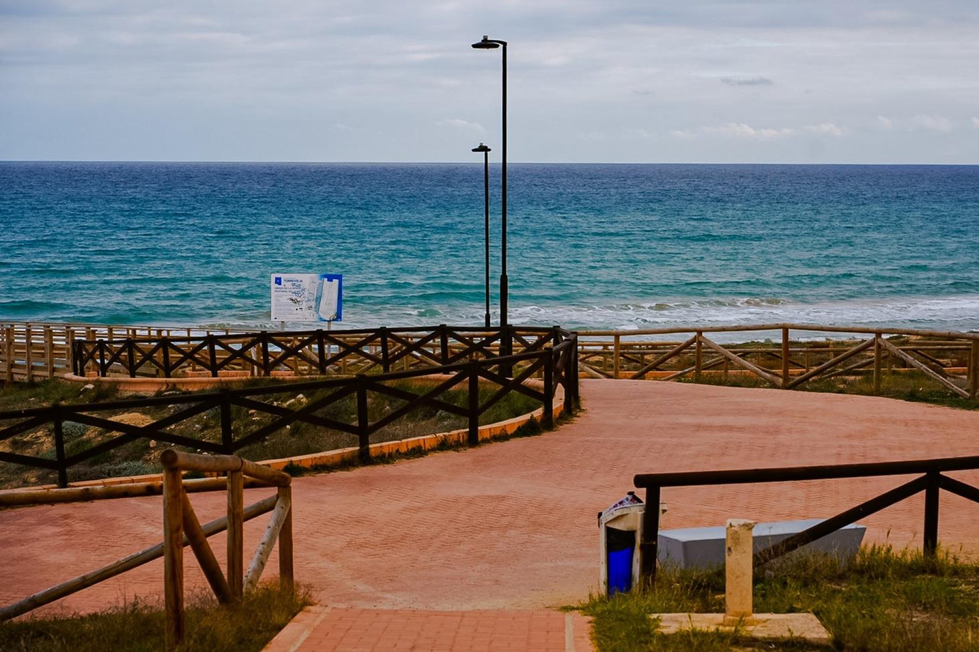 Resale - Study - Torrevieja - La Mata