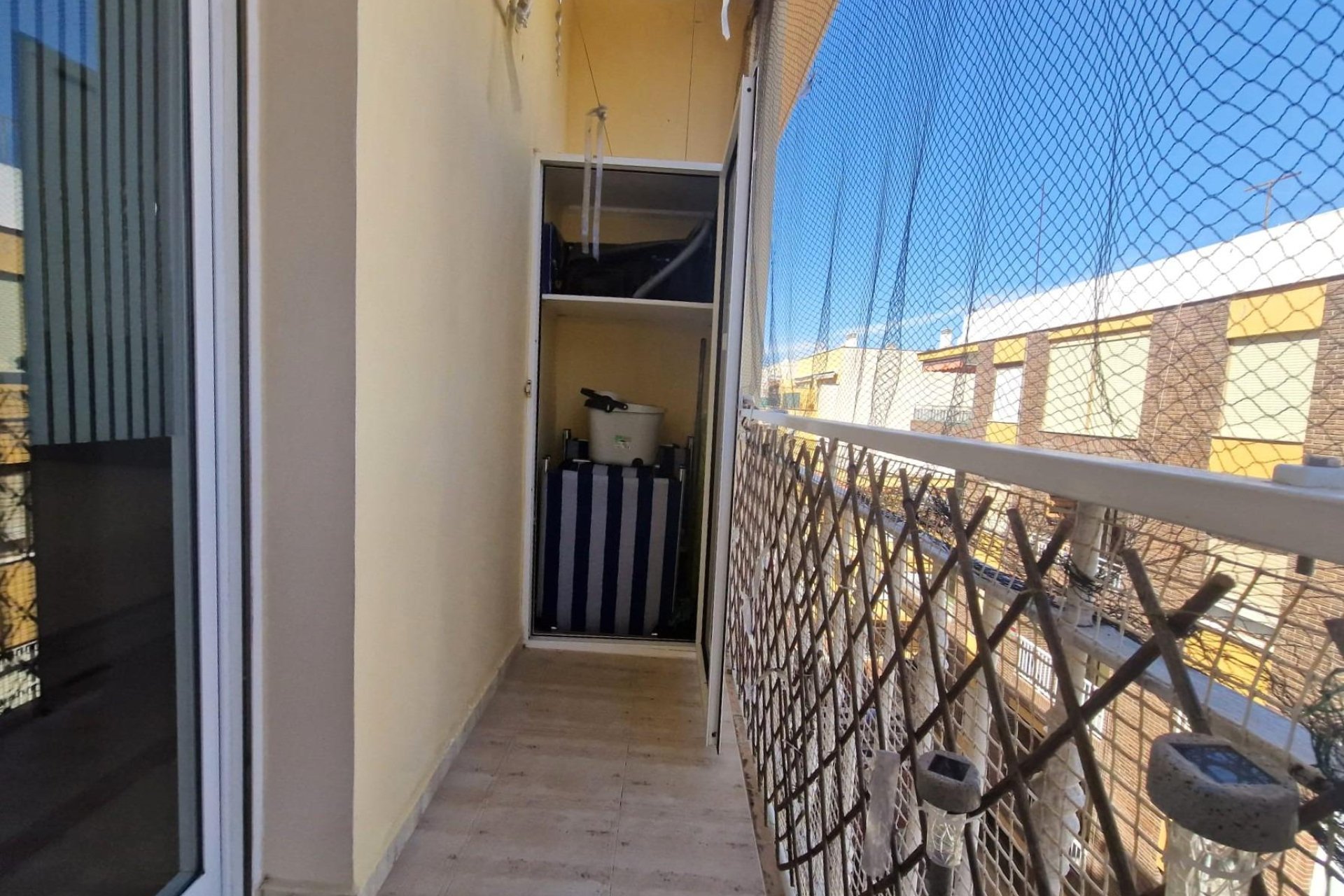 Resale - Study - Torrevieja - Paseo maritimo