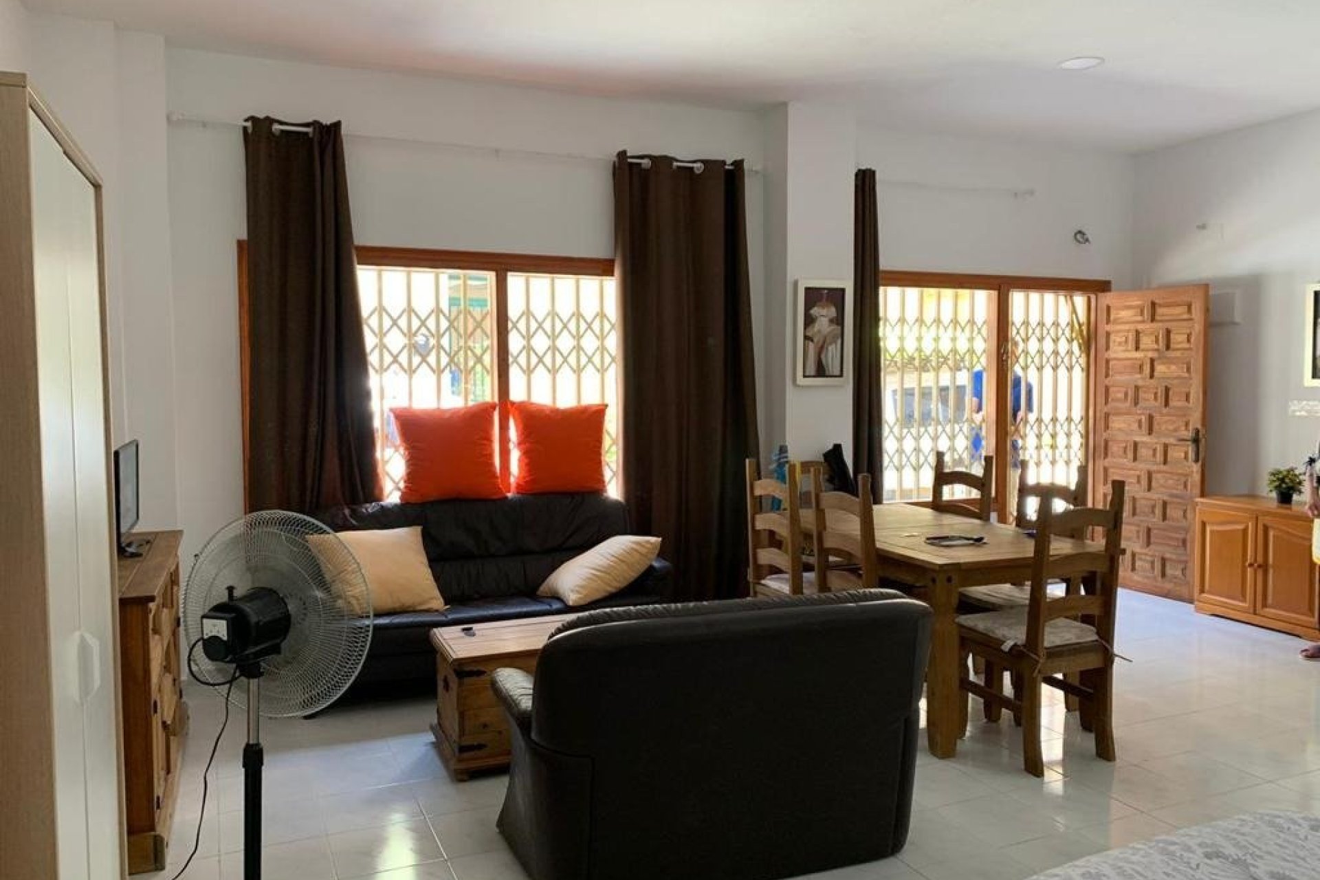 Resale - Study - Torrevieja - Playa de los Locos