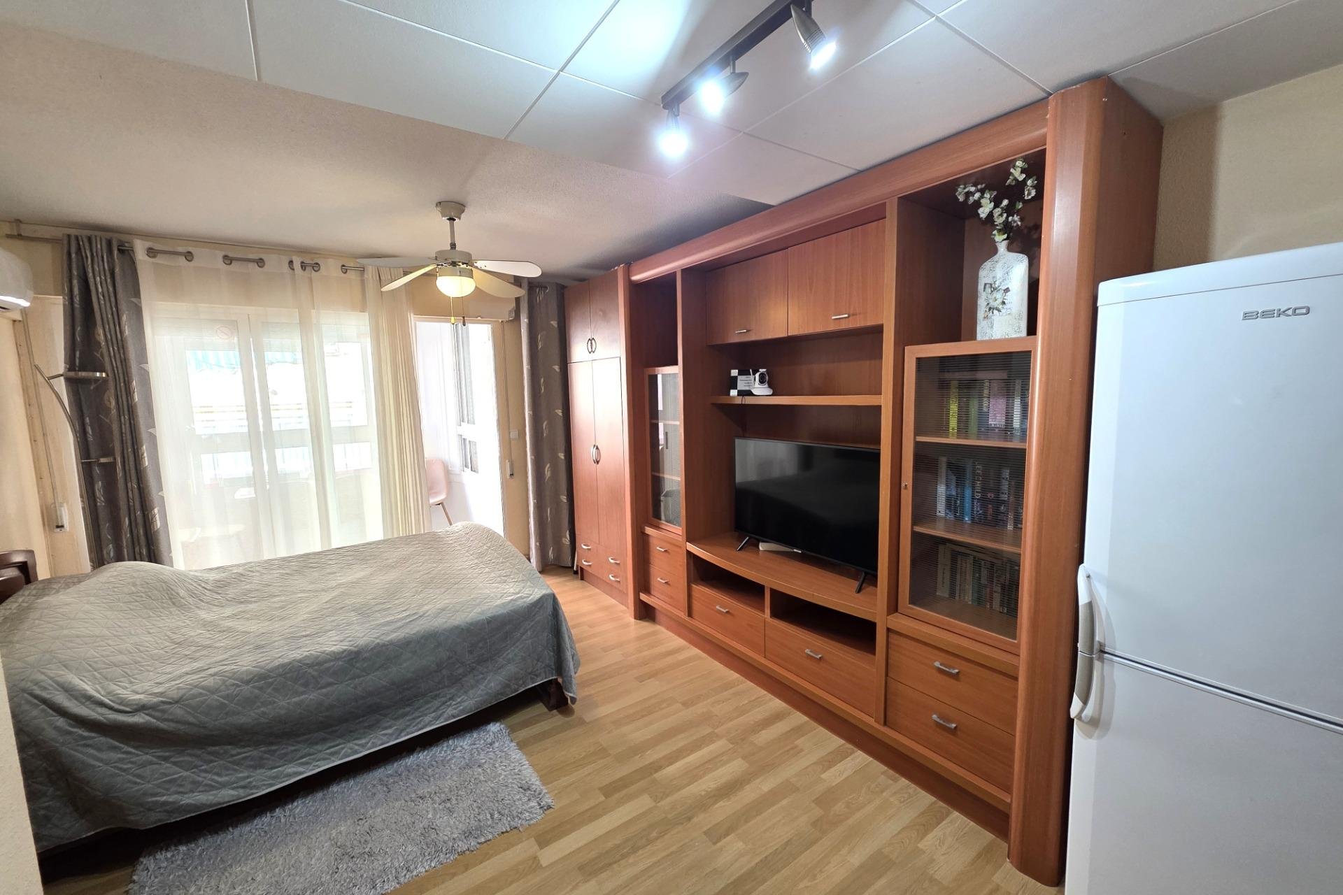 Resale - Study - Torrevieja - Playa del Cura