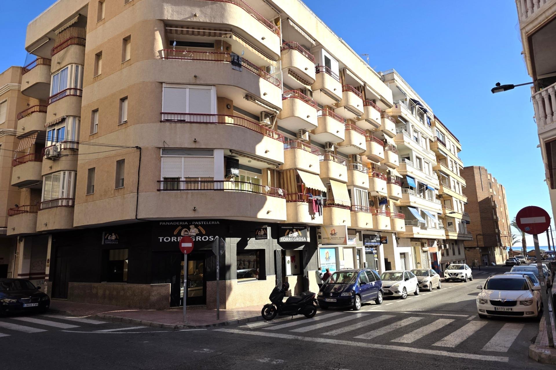 Resale - Study - Torrevieja - Playa del Cura