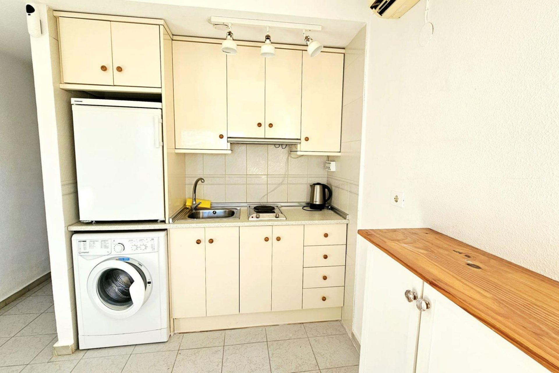 Resale - Study - Torrevieja - Torreblanca