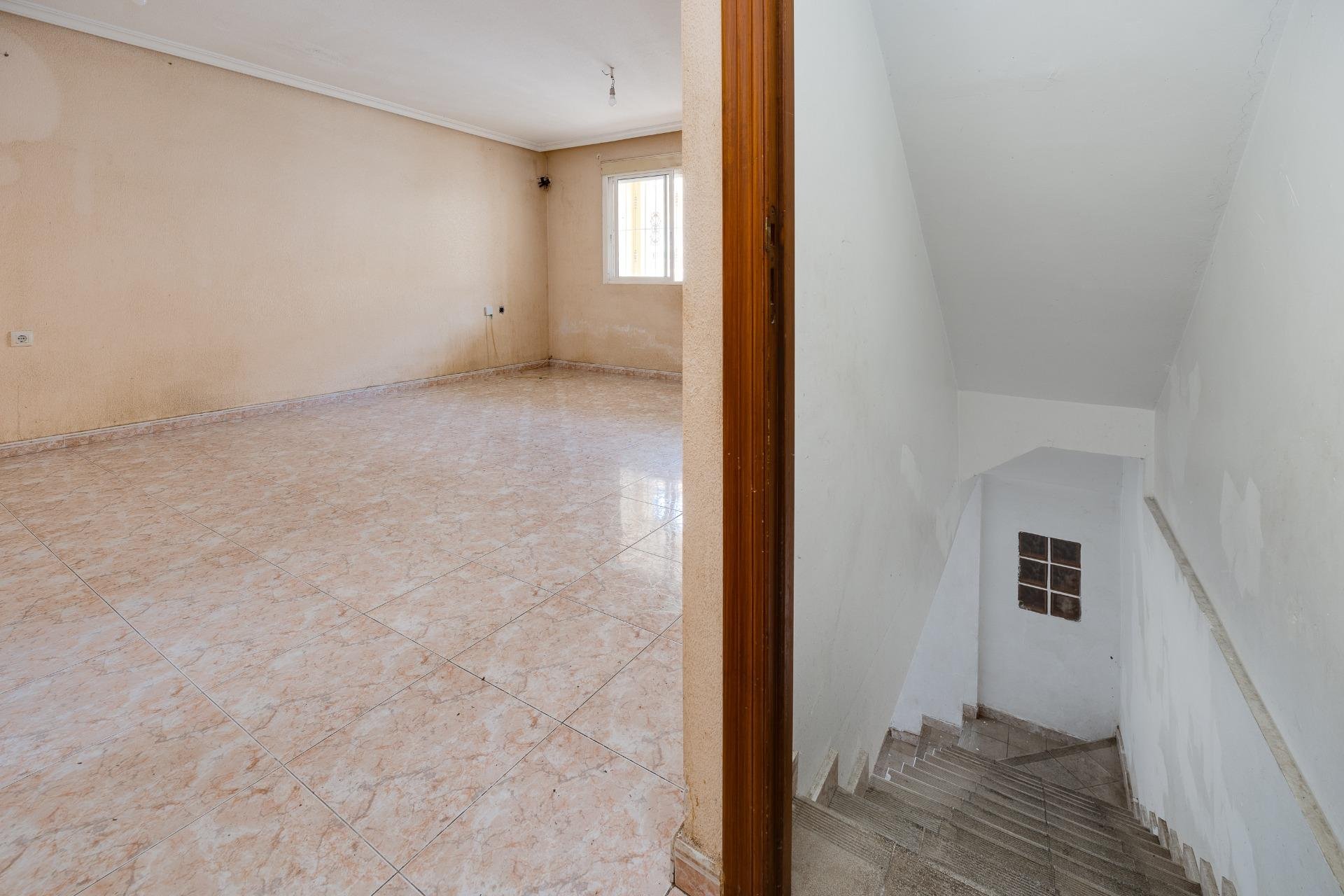 Resale - Townhouse - Los Montesinos - Pueblo 8
