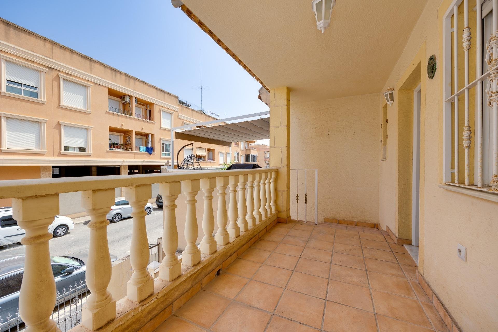 Resale - Townhouse - Los Montesinos - Pueblo 8