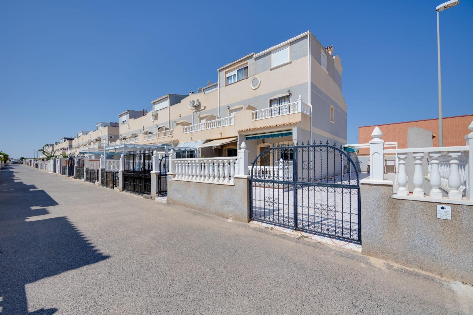 Resale - Townhouse - Orihuela Costa - Playa Flamenca Norte