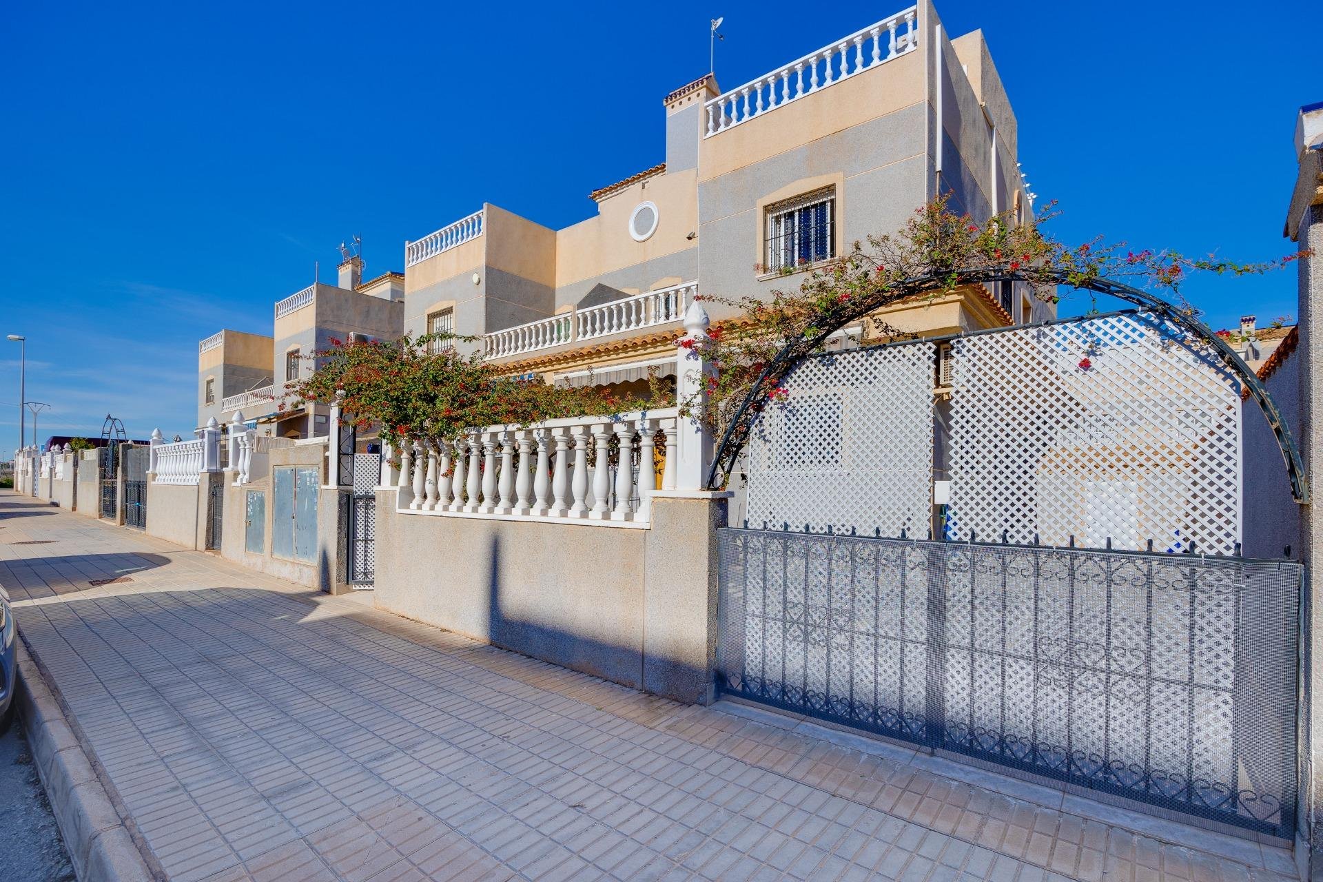 Resale - Townhouse - Orihuela Costa - Playa Flamenca