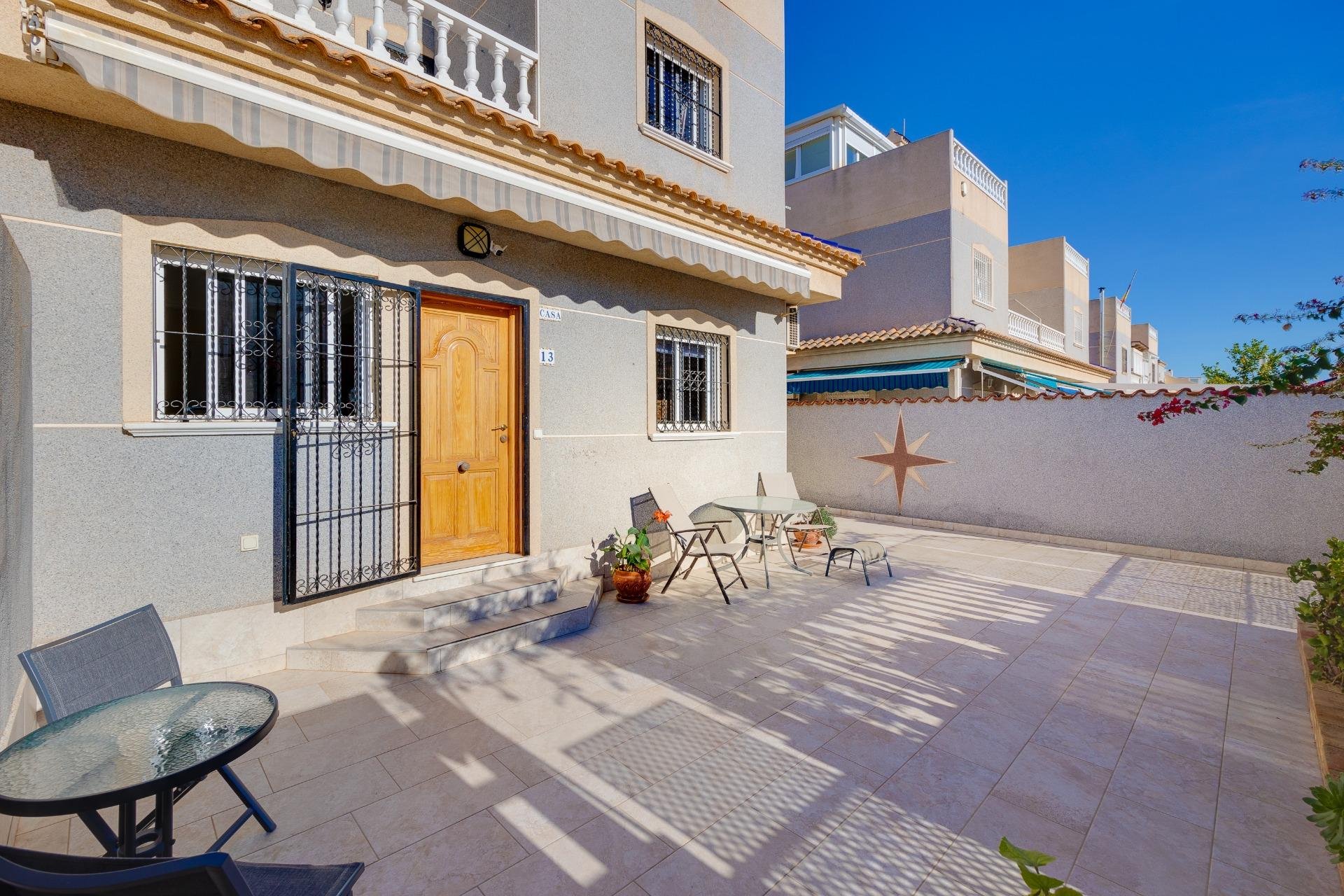 Resale - Townhouse - Orihuela Costa - Playa Flamenca