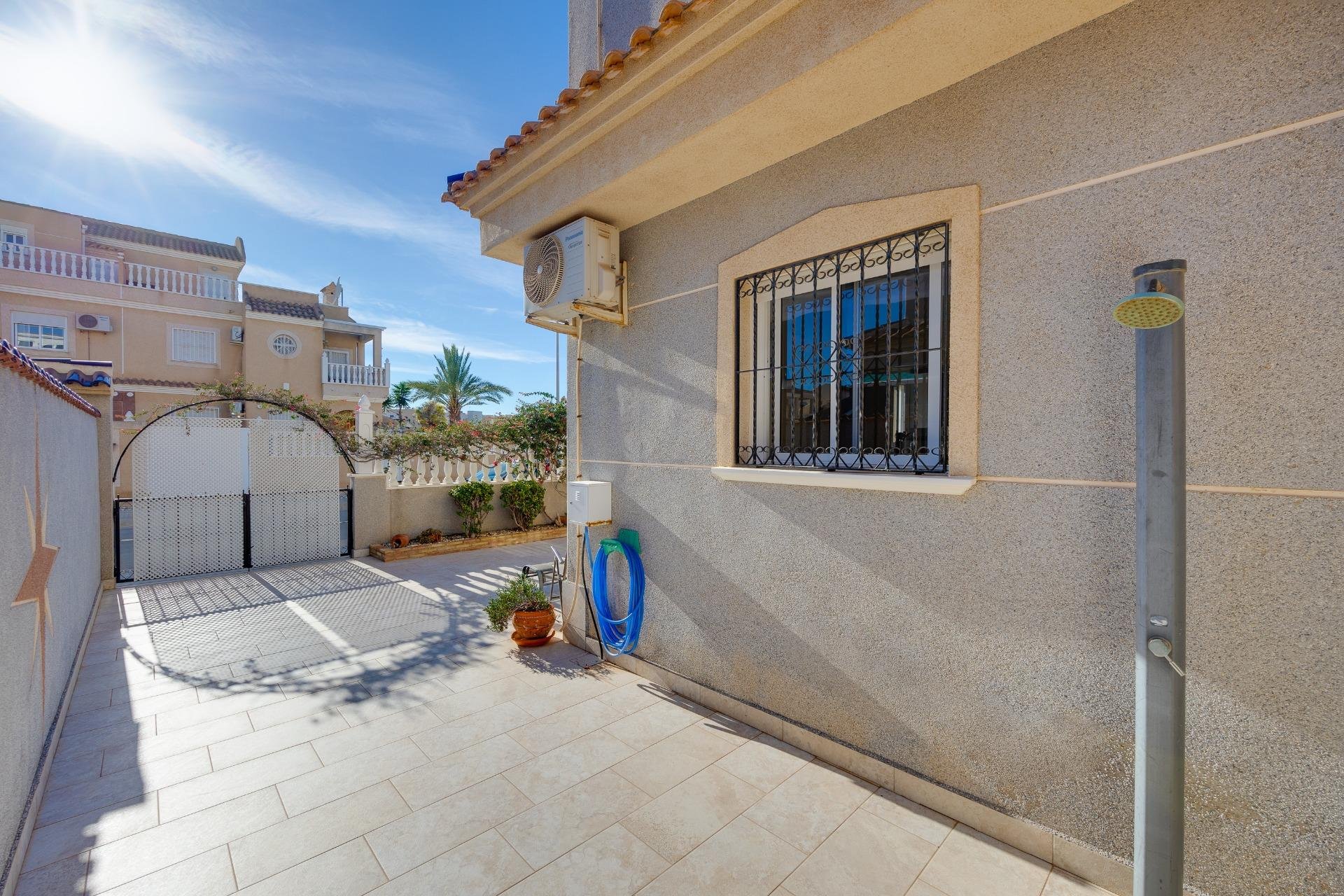 Resale - Townhouse - Orihuela Costa - Playa Flamenca