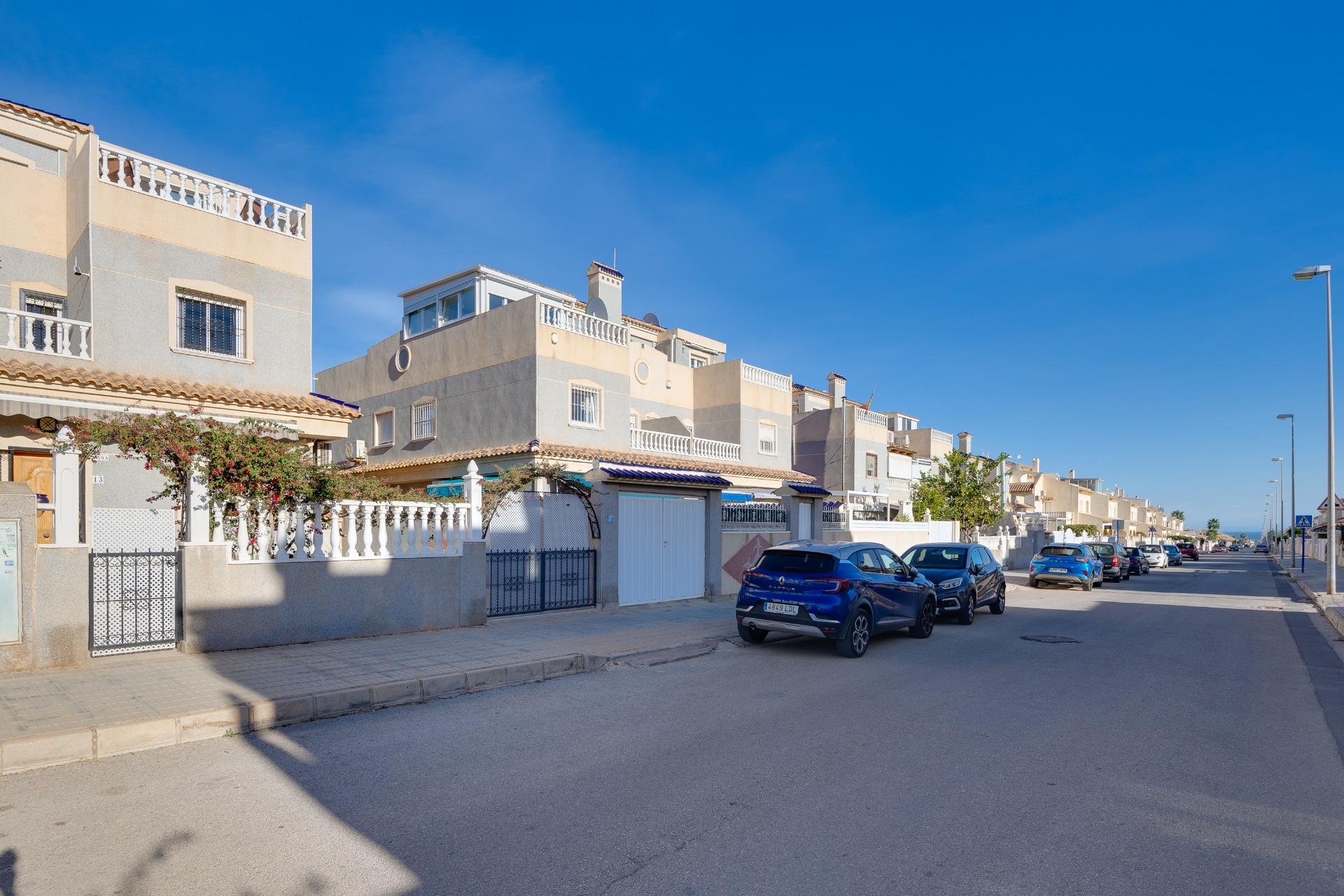 Resale - Townhouse - Orihuela Costa - Playa Flamenca