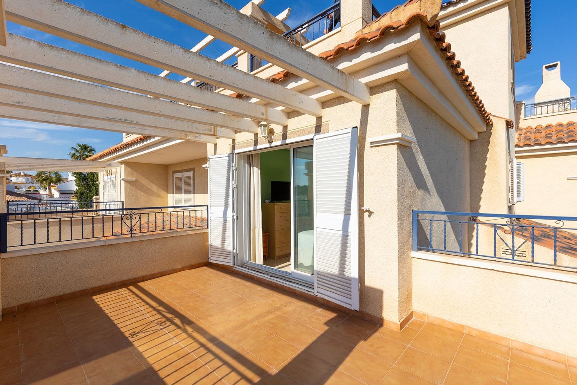 Resale - Townhouse - Pilar de la Horadada - Mil Palmeras