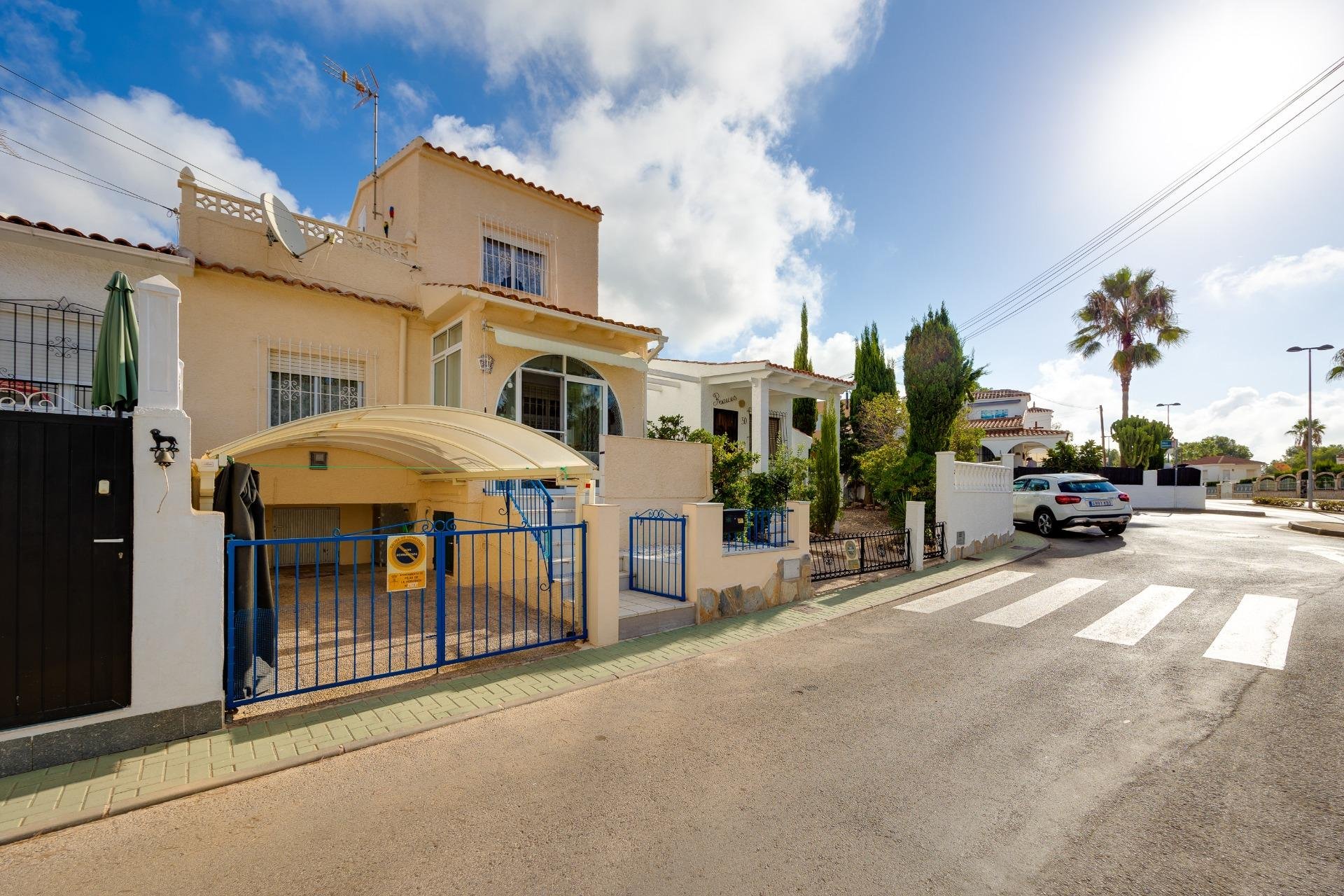 Resale - Townhouse - Pilar de la Horadada - Pinar de Campoverde
