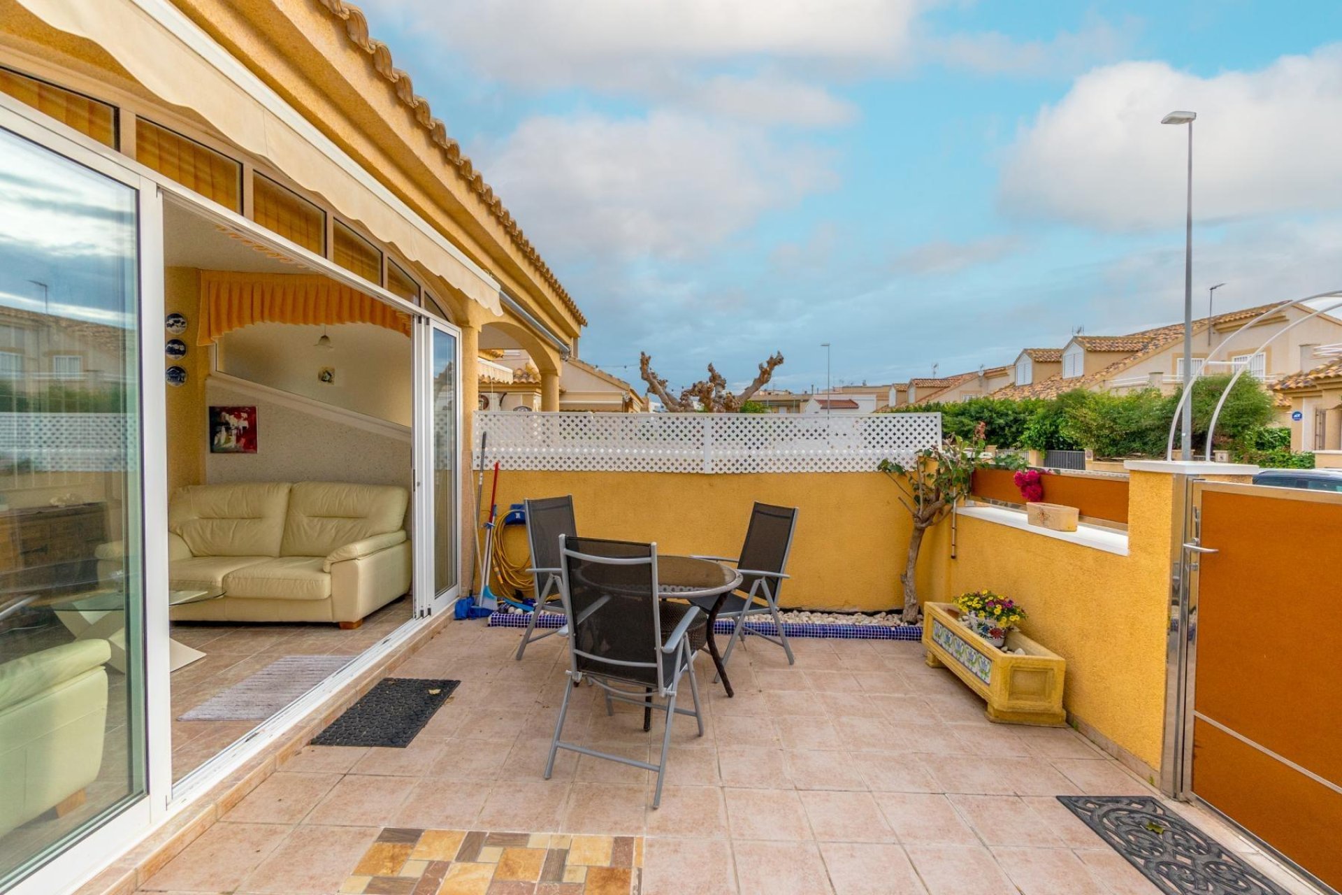 Resale - Townhouse - Pilar de la Horadada - Torre de la Horadada