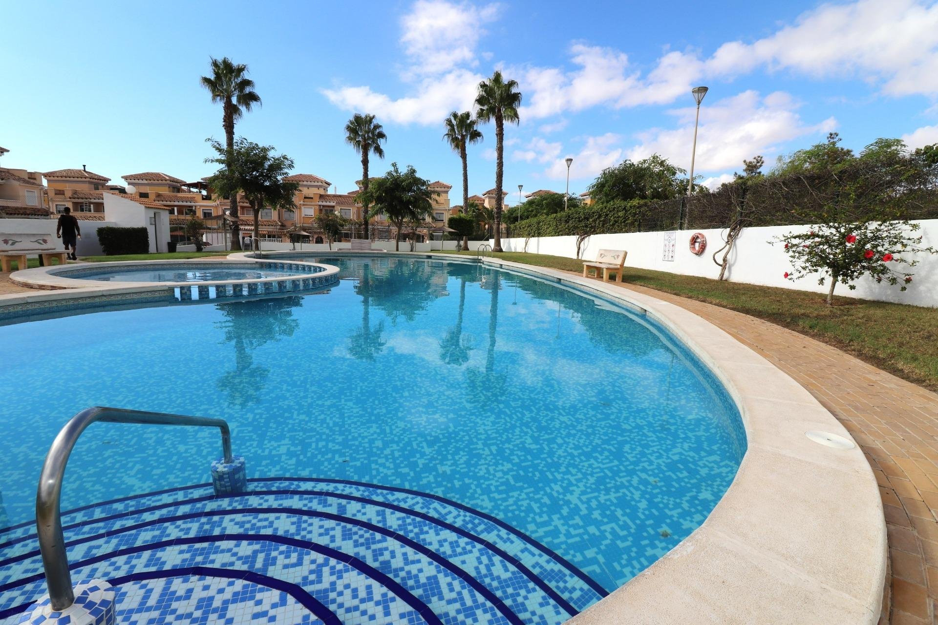 Resale - Townhouse - Torrevieja - Aguas nuevas 1