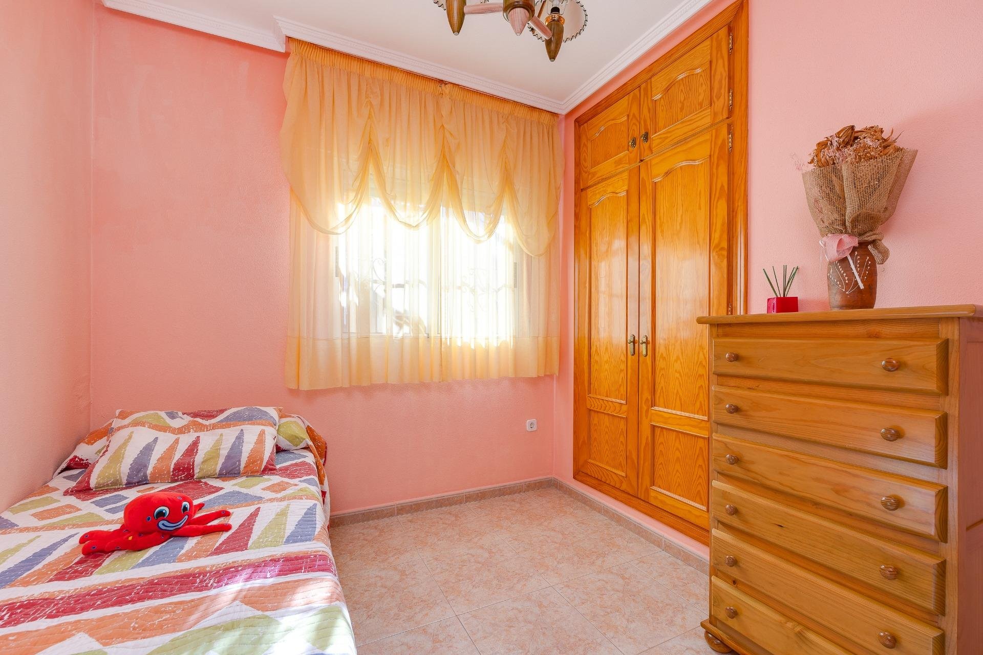 Resale - Townhouse - Torrevieja - Aguas nuevas 2