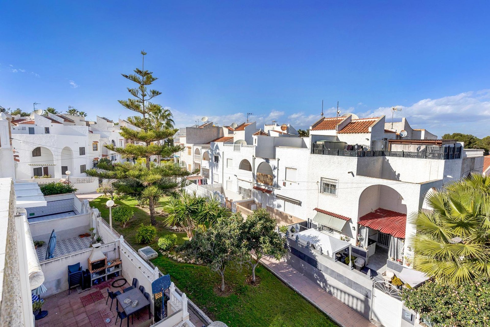 Resale - Townhouse - Torrevieja - Calas blanca