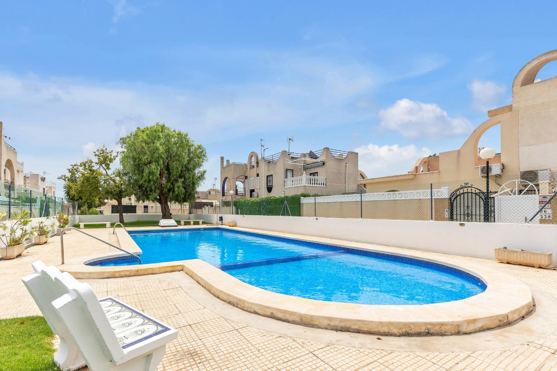 Resale - Townhouse - Torrevieja - Carrefour