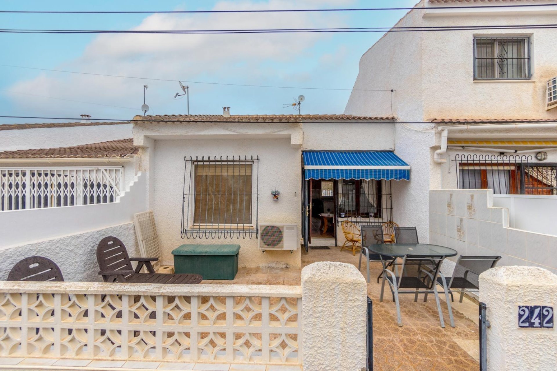 Resale - Townhouse - Torrevieja - El limonar