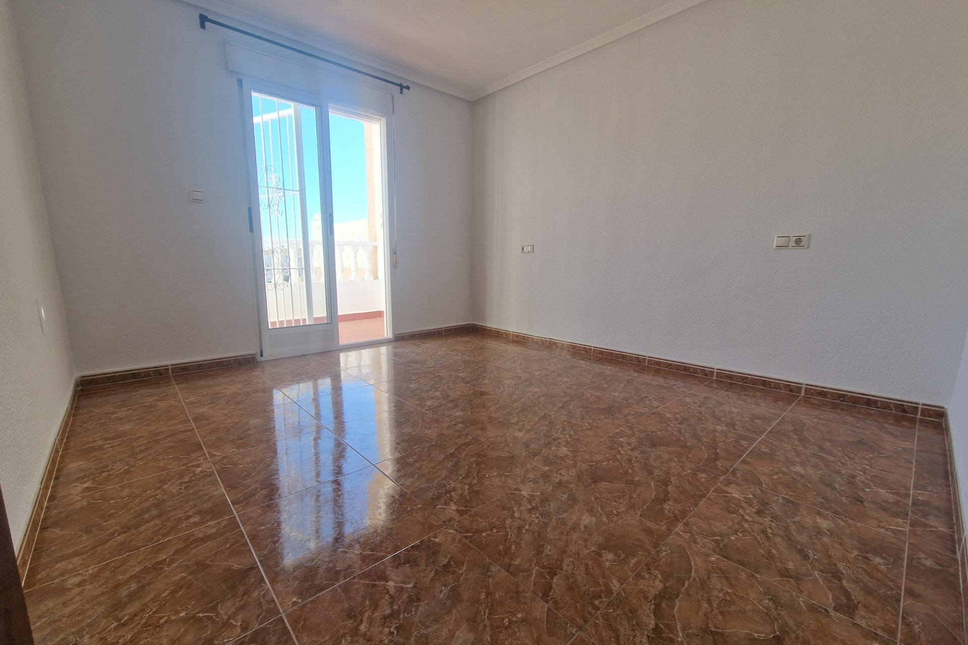 Resale - Townhouse - Torrevieja - Estacion de autobuses