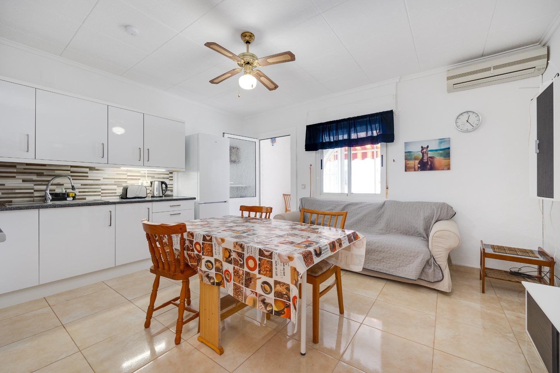 Resale - Townhouse - Torrevieja - La Siesta - El Salado - Torreta