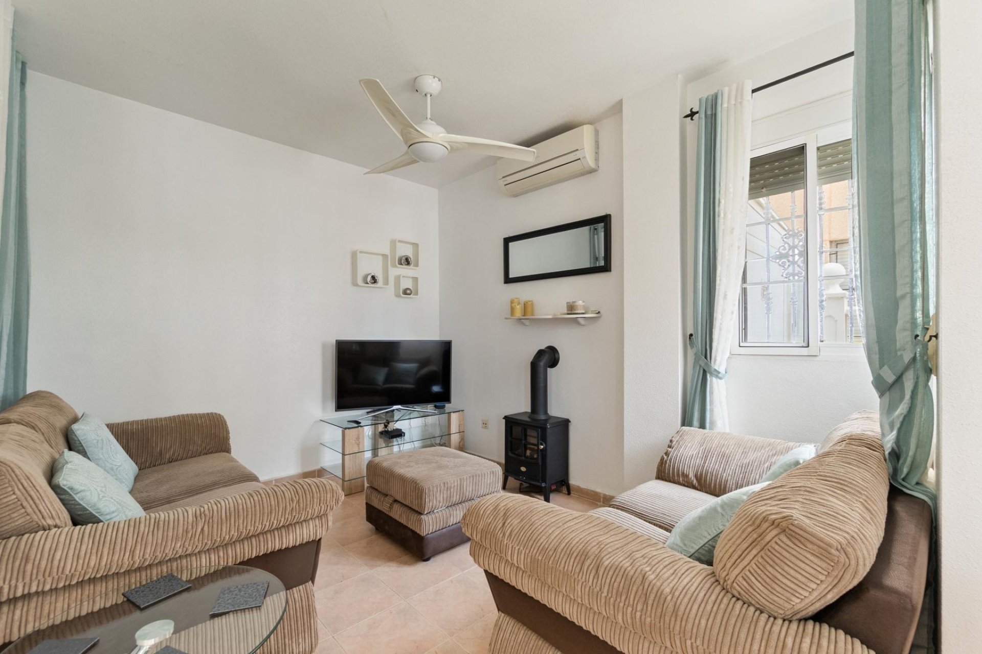 Resale - Townhouse - Torrevieja - La Siesta - El Salado - Torreta