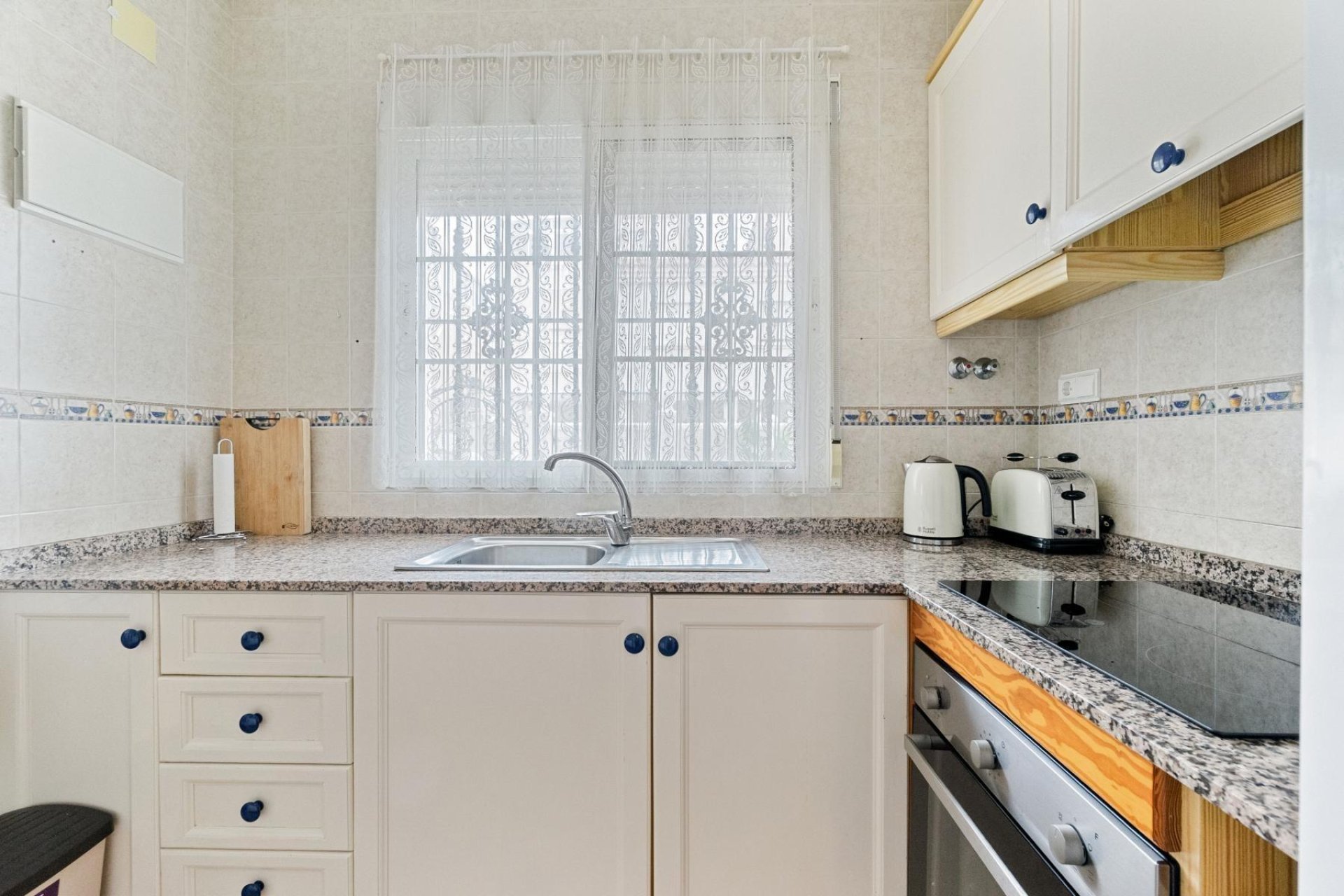 Resale - Townhouse - Torrevieja - La Siesta - El Salado - Torreta