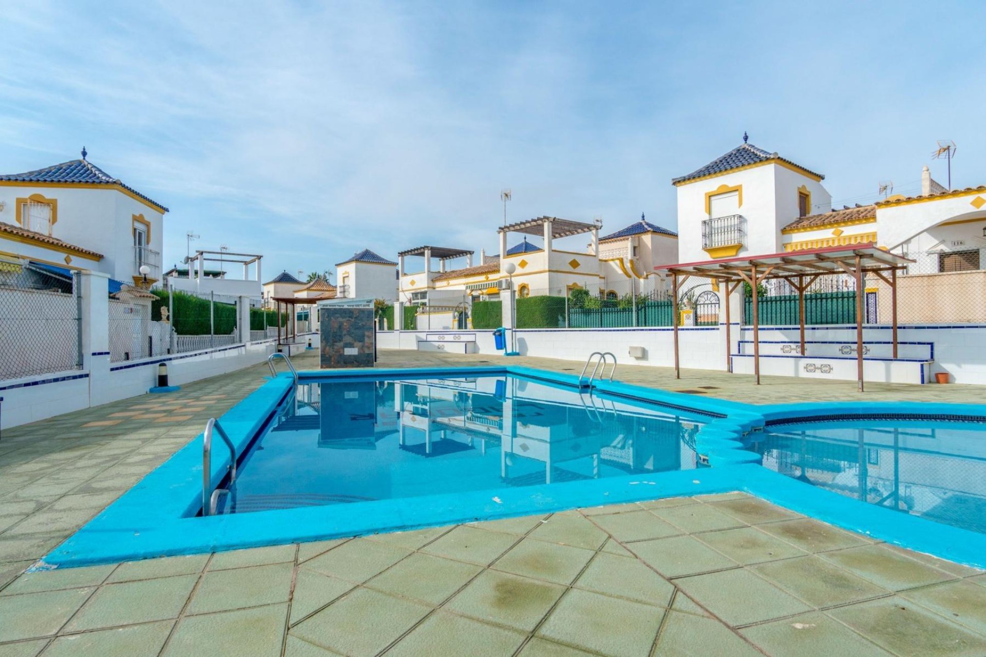 Resale - Townhouse - Torrevieja - Los altos
