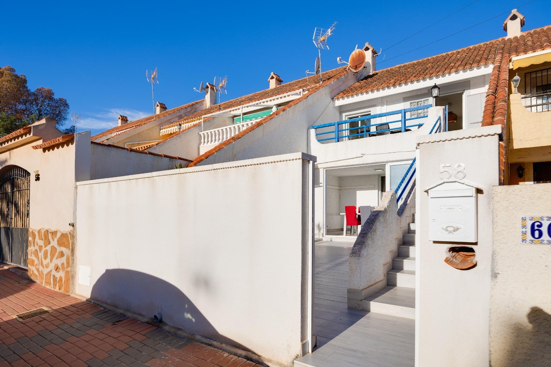 Resale - Townhouse - Torrevieja - Los balcones