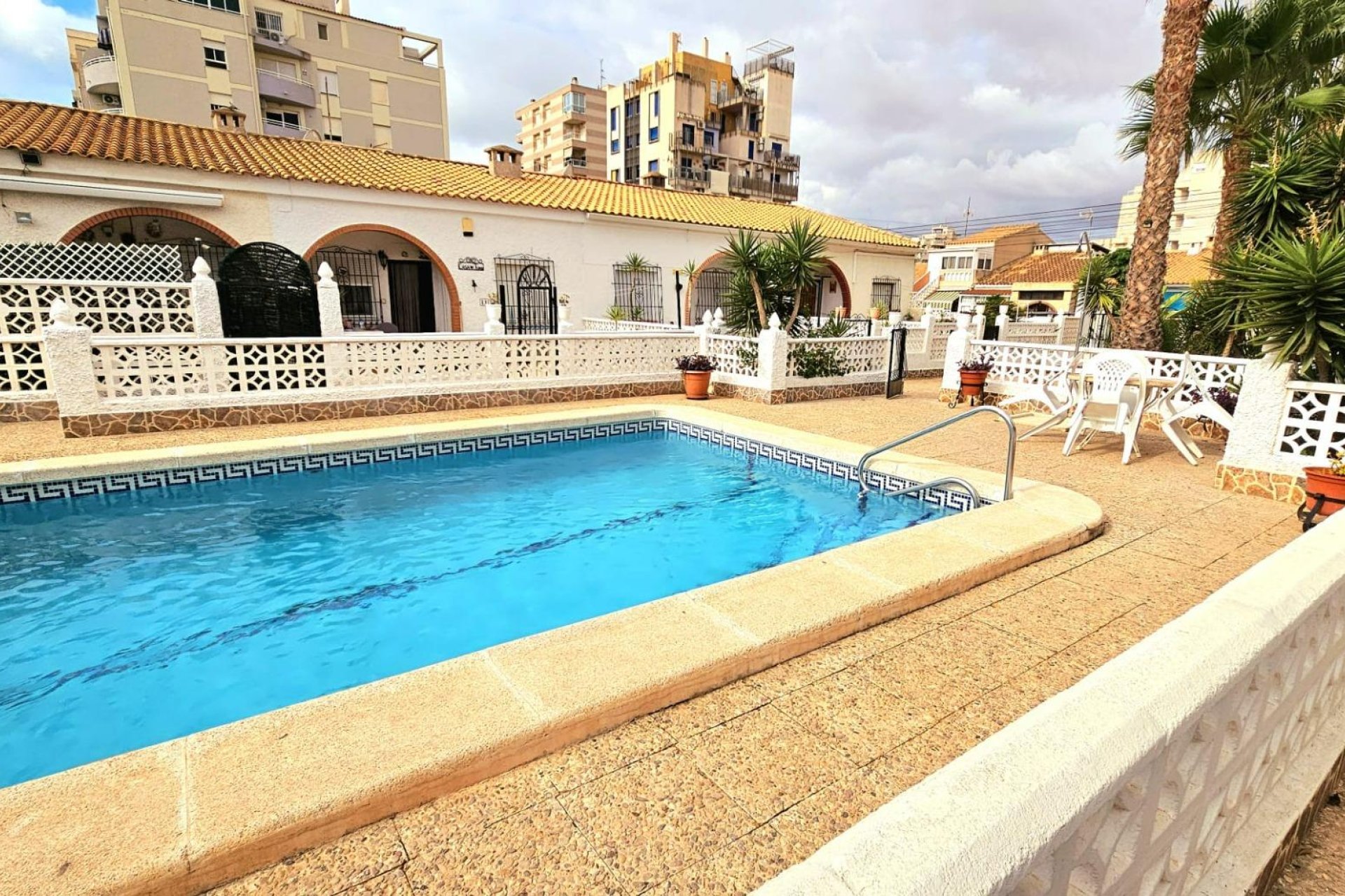 Resale - Townhouse - Torrevieja - Parque las naciones