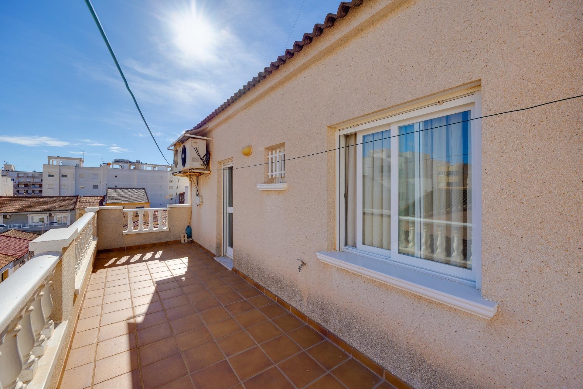 Resale - Townhouse - Torrevieja - Paseo maritimo