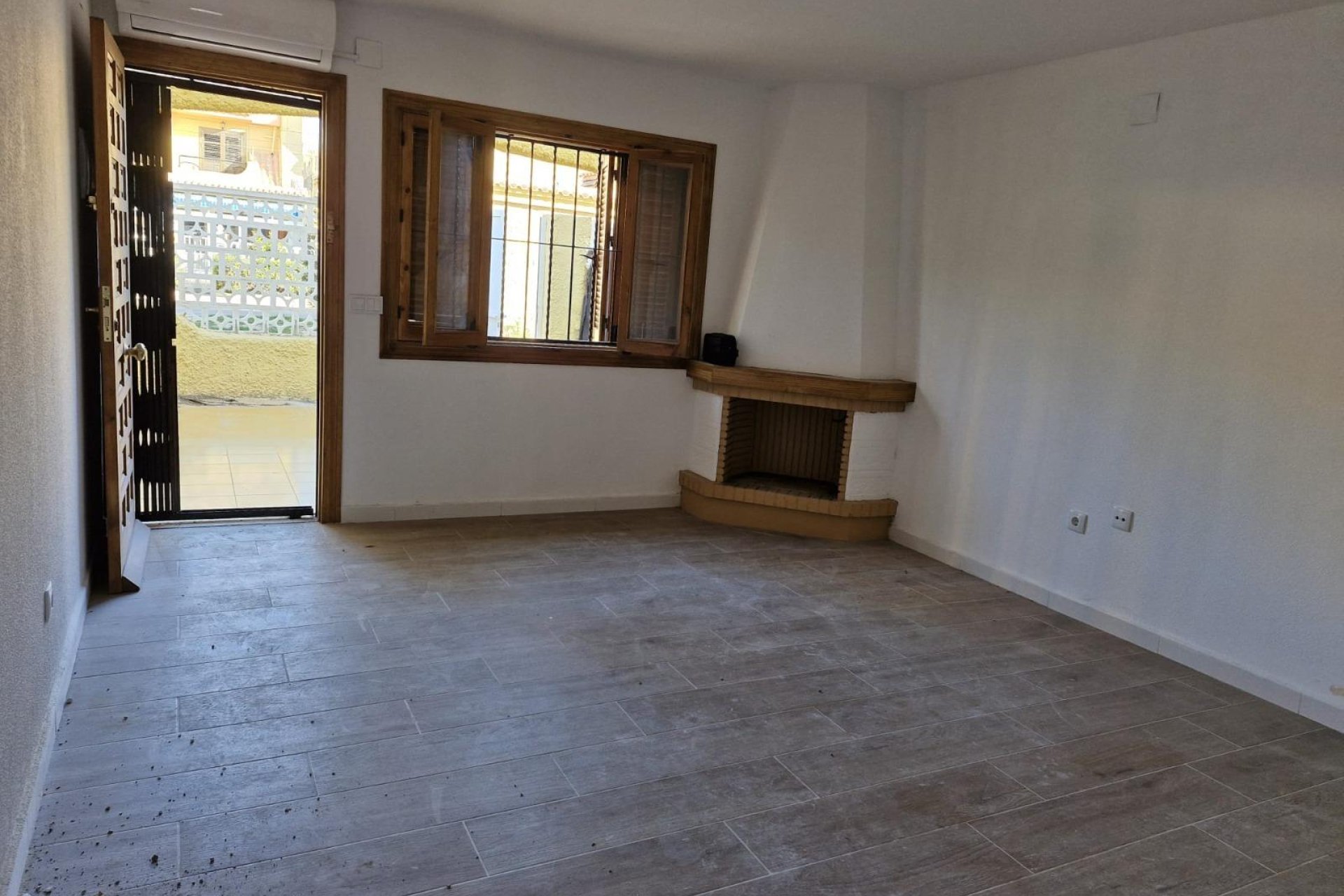 Resale - Townhouse - Torrevieja - Rosaleda-los frutales